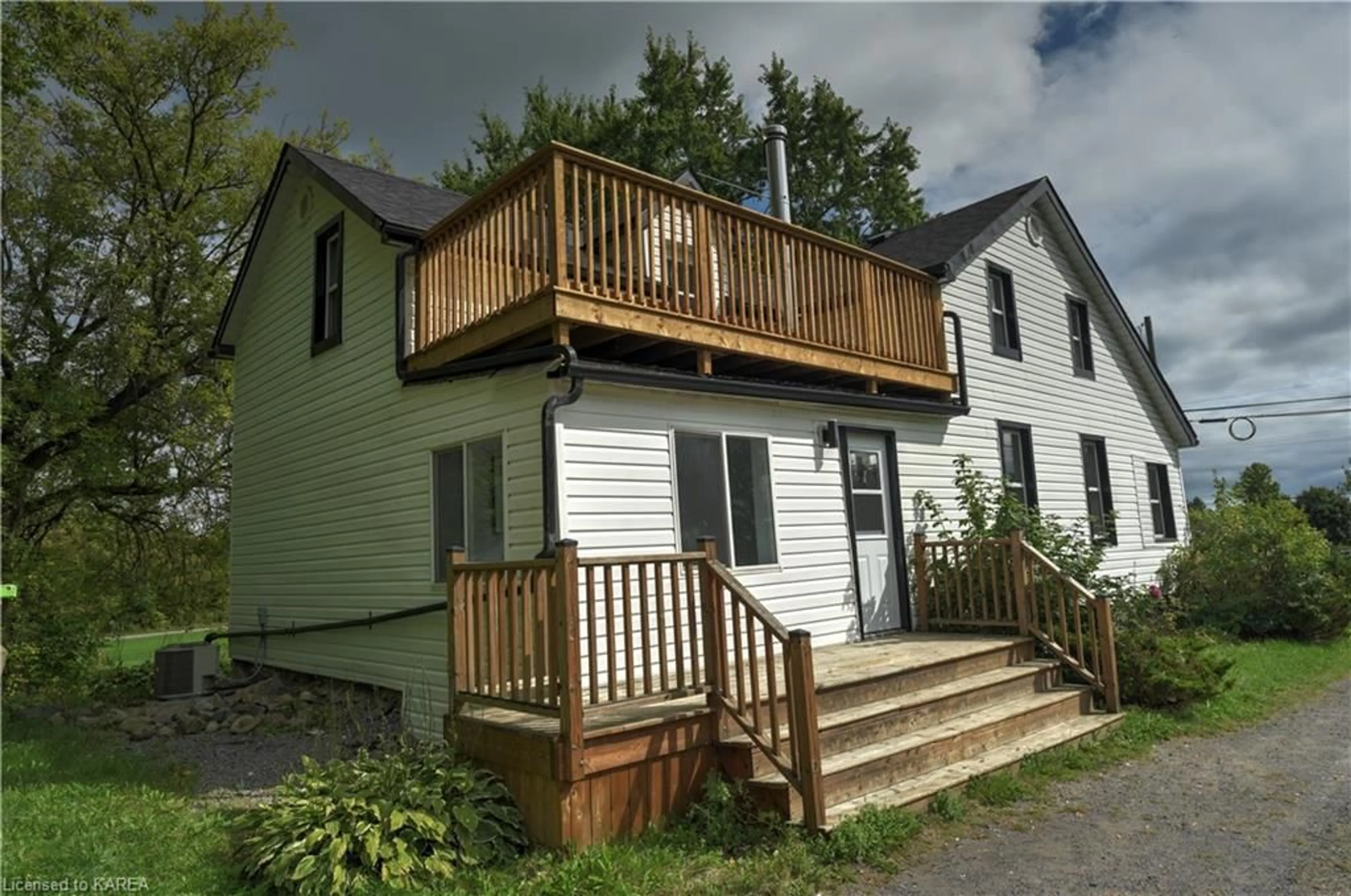 A pic from exterior of the house or condo, cottage for 4770 Highway 2, Gananoque Ontario K7G 2V5