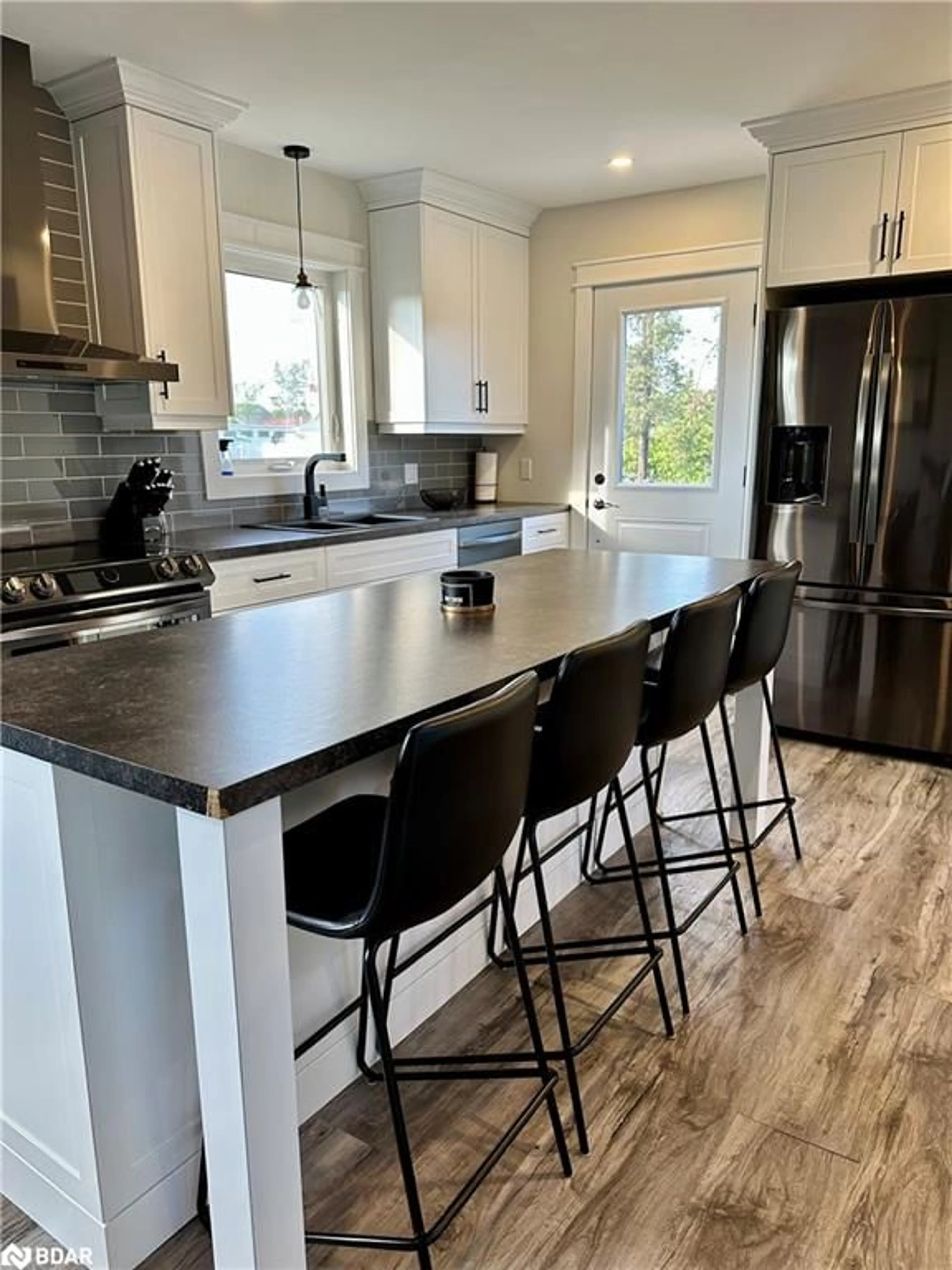 Open concept kitchen for 7455 County 91 Rd, Stayner Ontario L0M 1S0