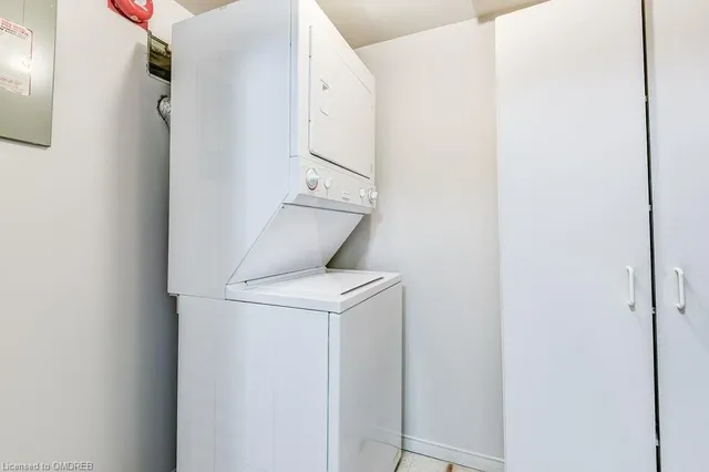 Additional property image - 5070 Pinedale Ave Unit 402