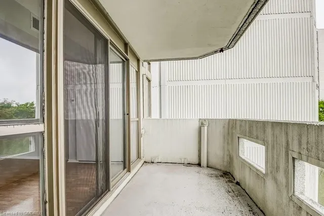 Additional property image - 5070 Pinedale Ave Unit 402