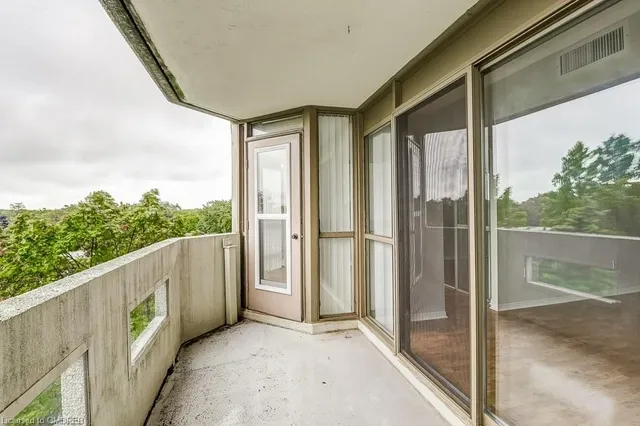 Additional property image - 5070 Pinedale Ave Unit 402