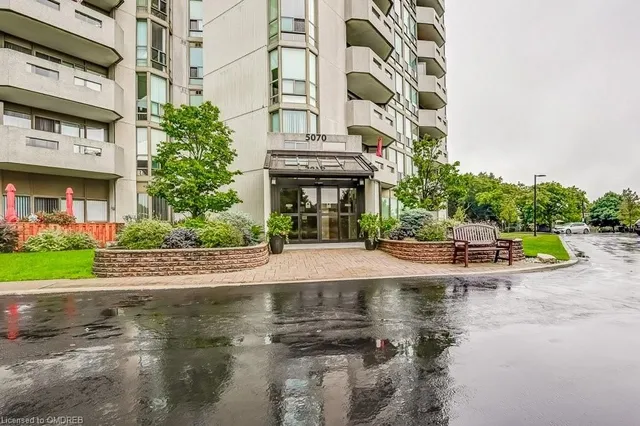Additional property image - 5070 Pinedale Ave Unit 402
