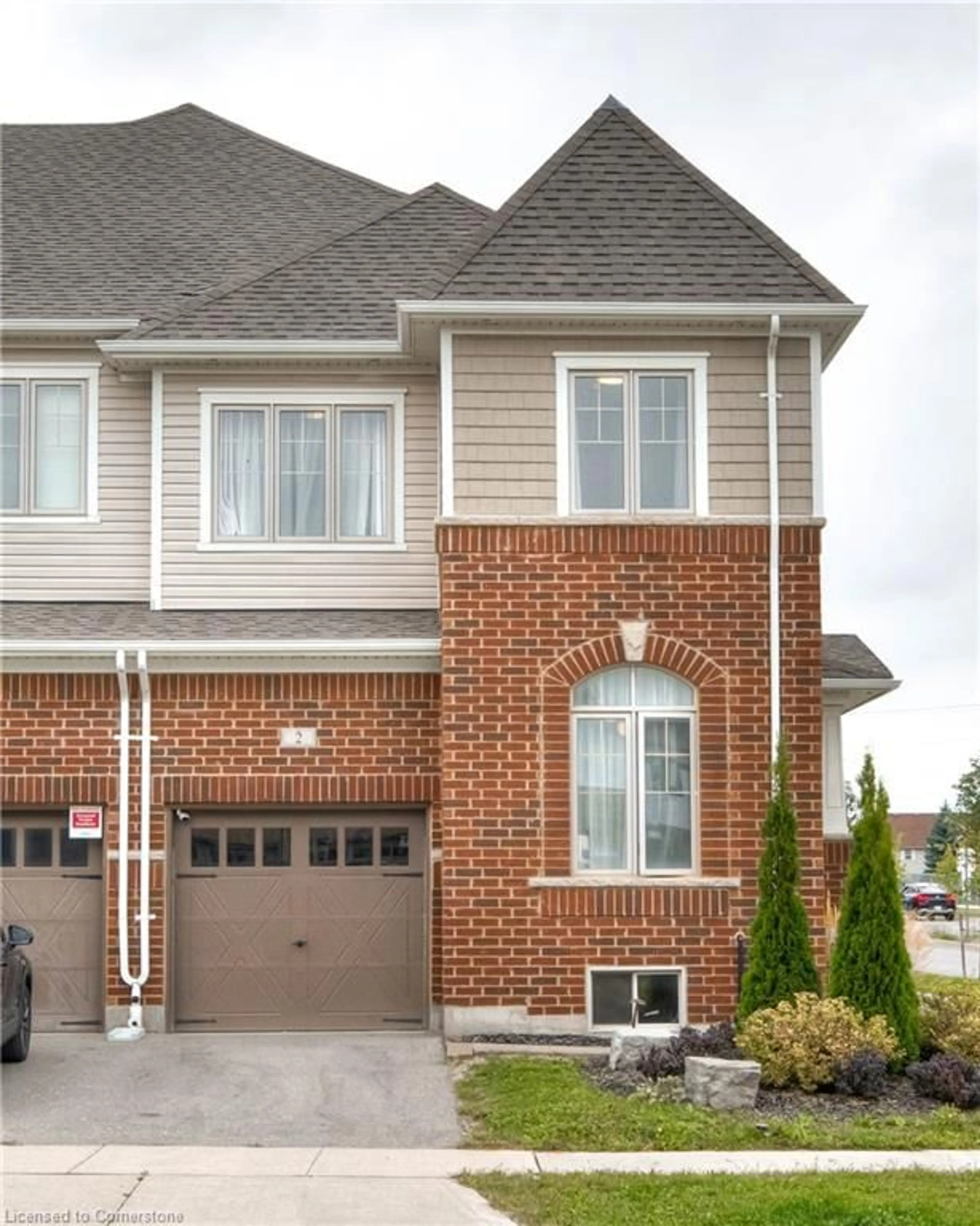 Home with brick exterior material for 2 Stonehill Ave, Kitchener Ontario N2R 0N8