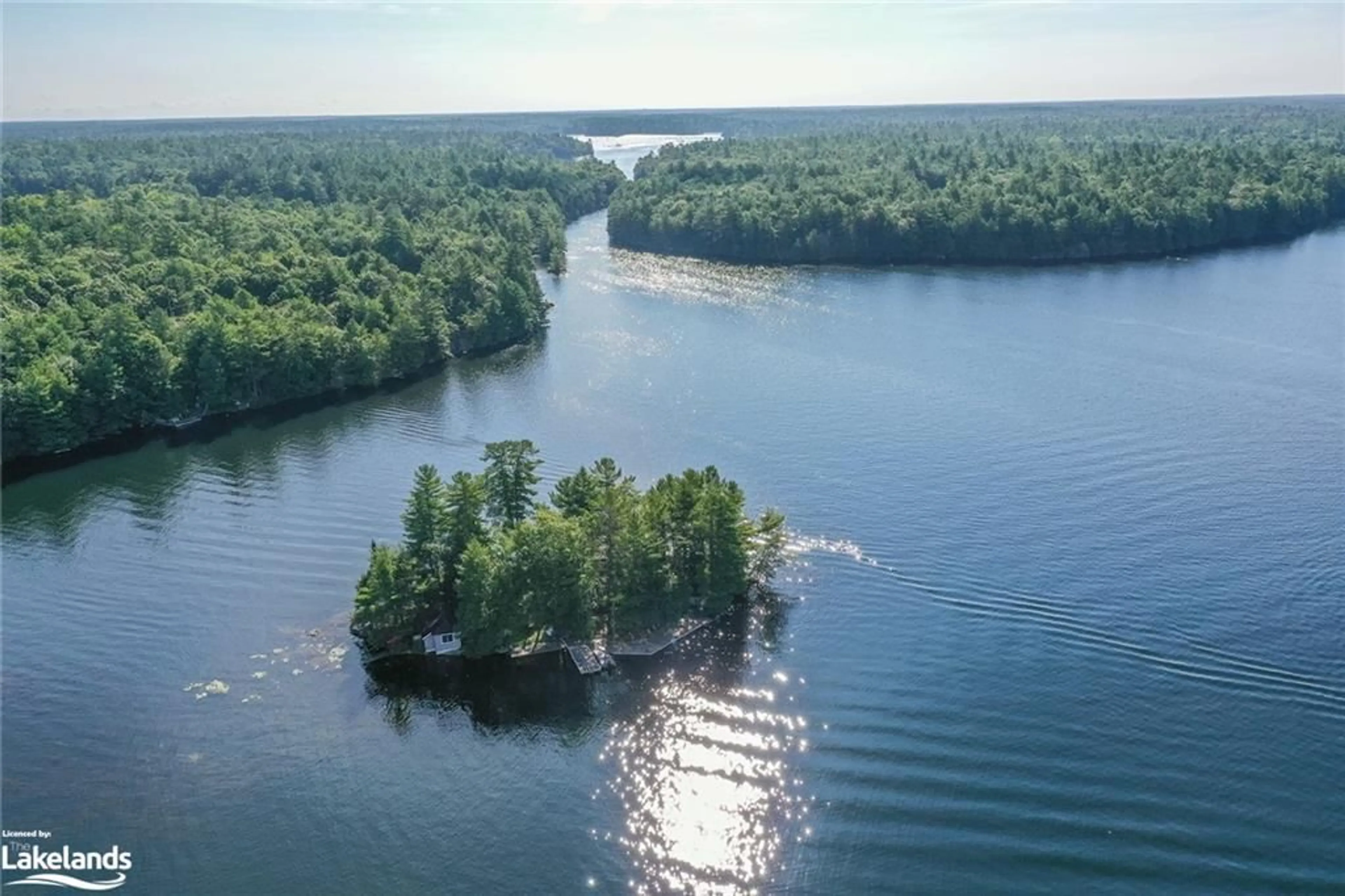 Lakeview for 1 Island 4sr Island, Gravenhurst Ontario P0E 1G0