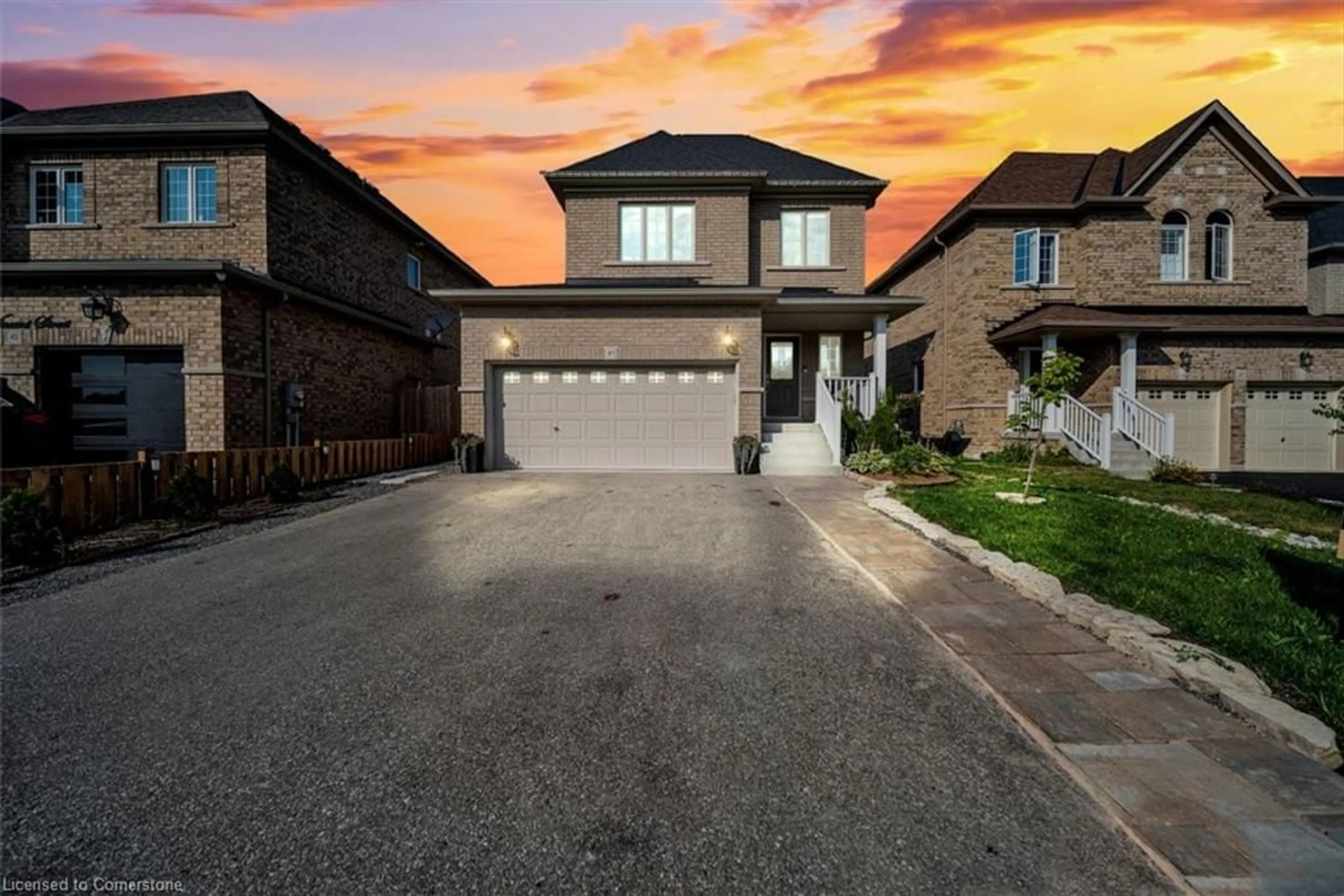 Frontside or backside of a home, the street view for 41 Vincent Street St, Fergus Ontario N13 0E4