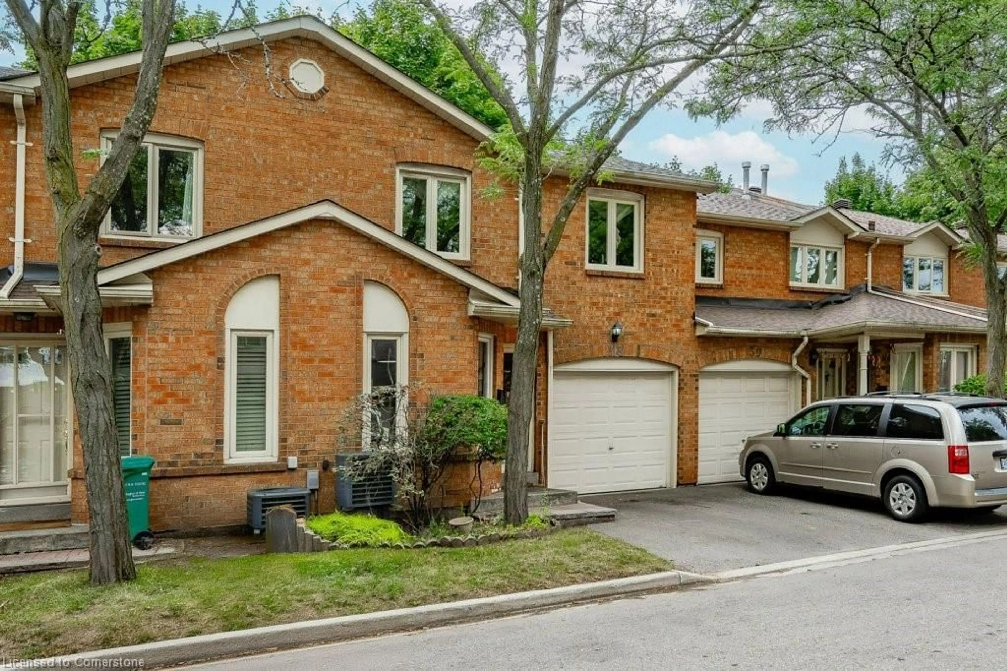 Home with brick exterior material for 5020 Delaware Dr #38, Mississauga Ontario L4Z 3C7