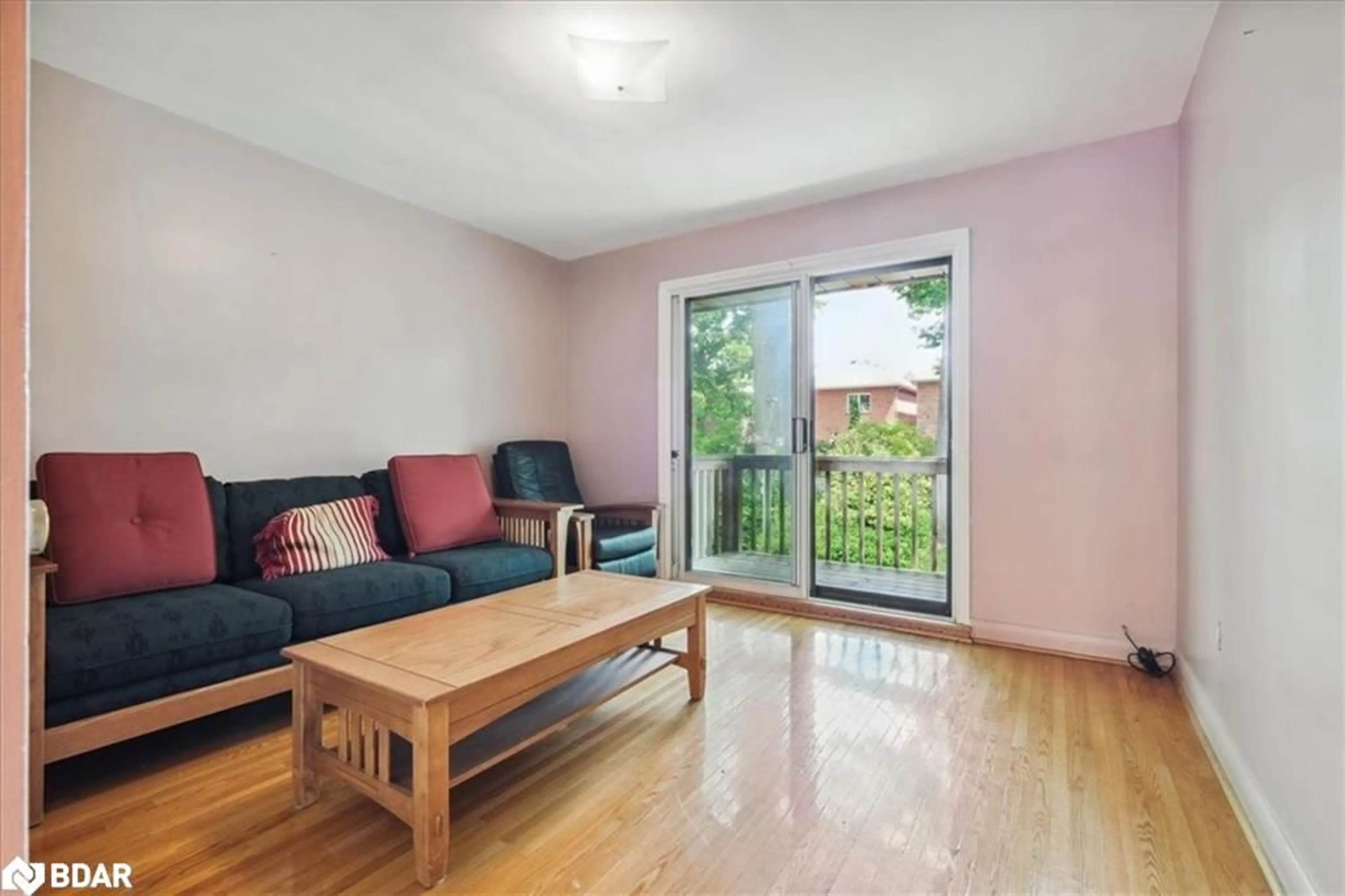 Living room, wood floors for 3027 Weston Rd, Toronto Ontario M9M 2T1