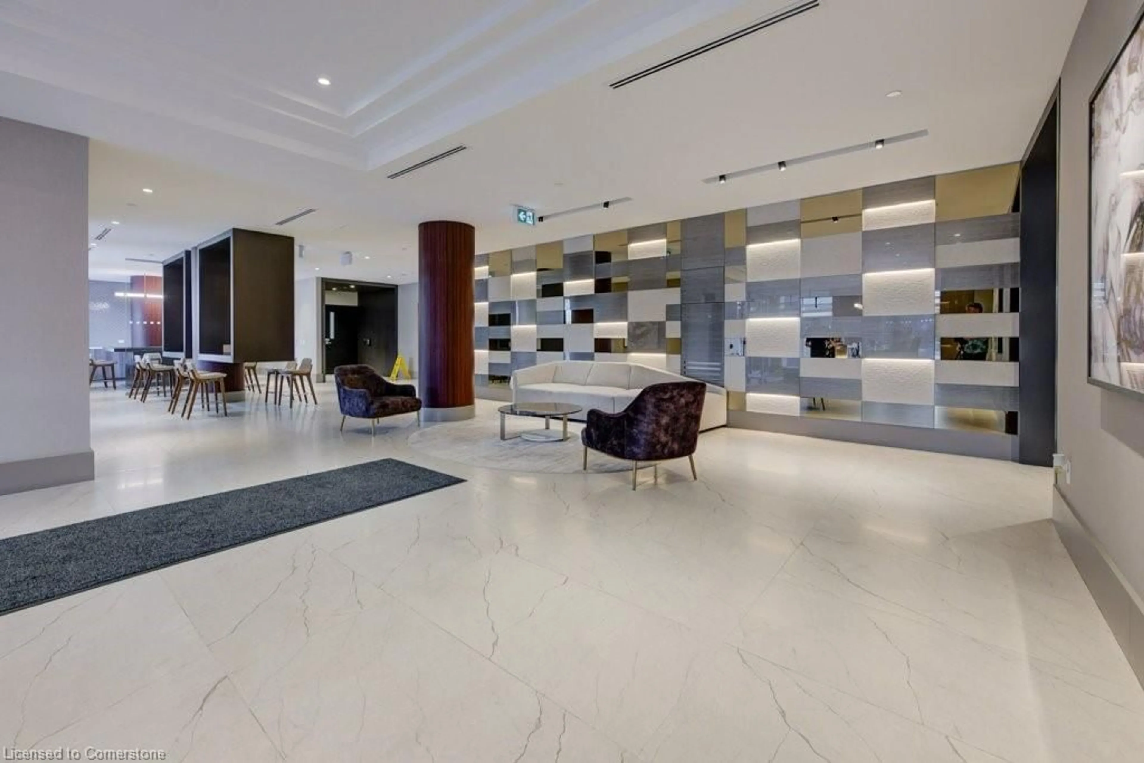 Indoor lobby, ceramic floors for 55 Duke St #322, Waterloo Ontario N2H 0C9