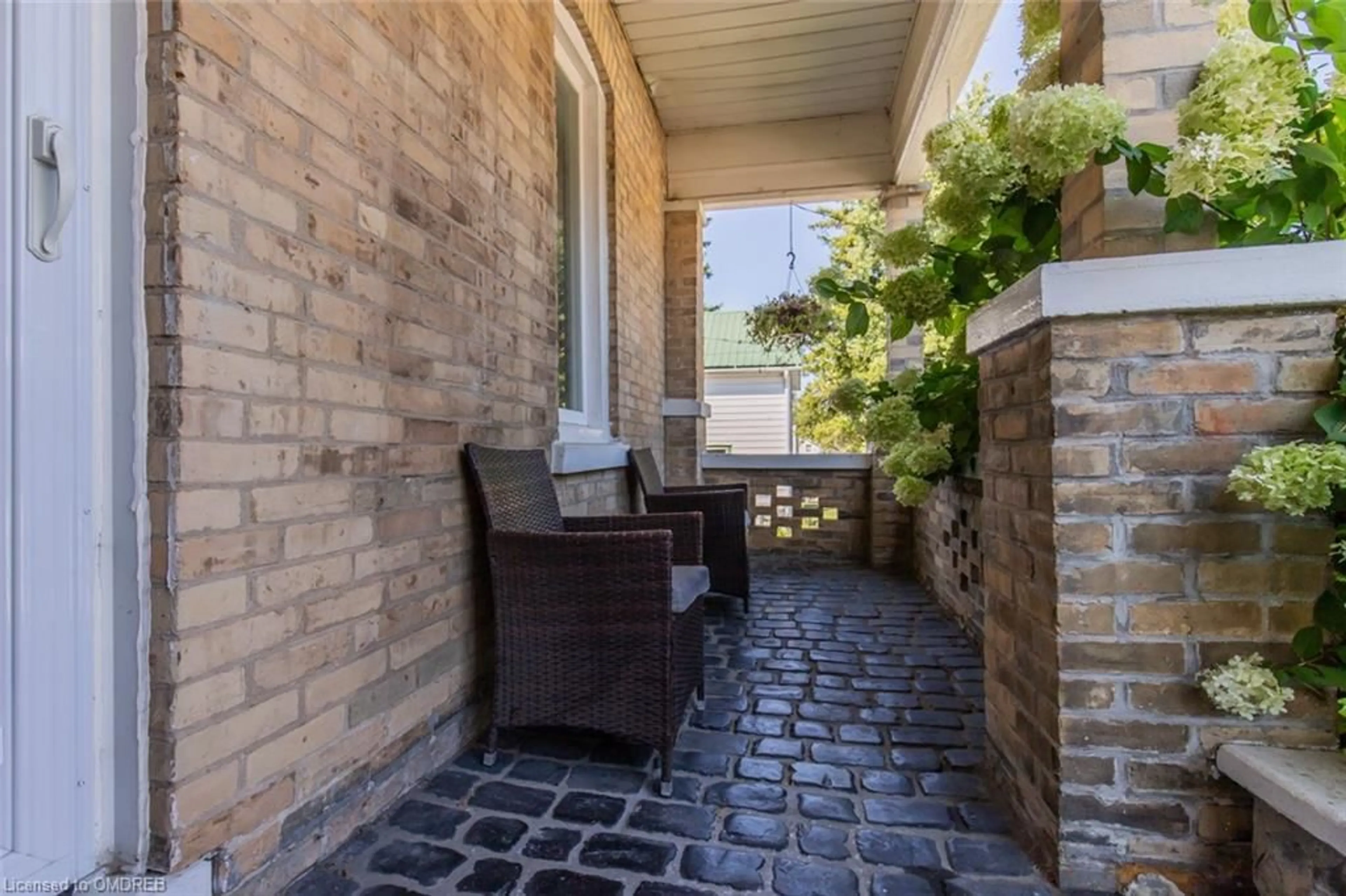 Patio, cottage for 43 Elora St, Mildmay Ontario N0G 2J0