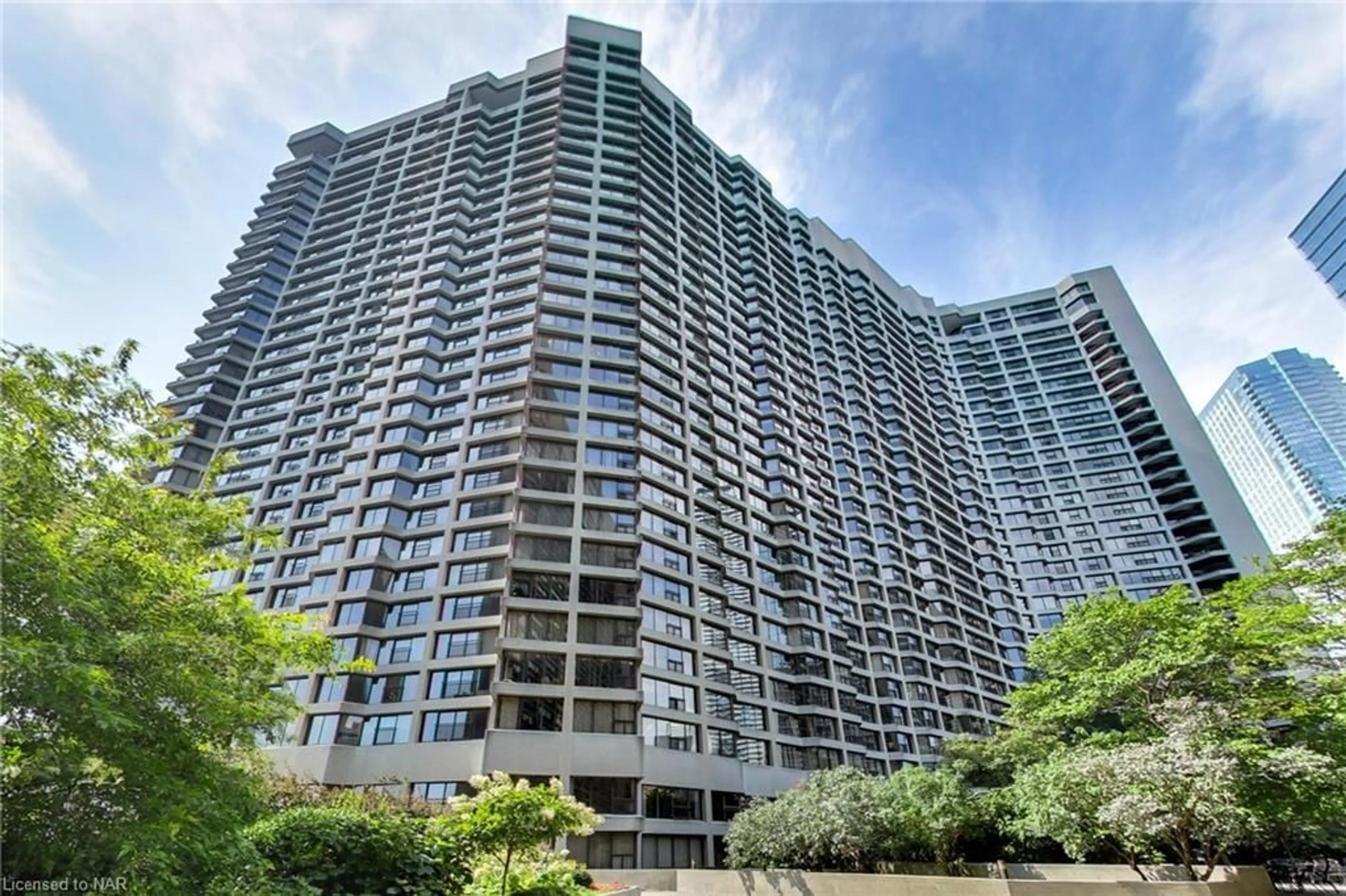 A pic from exterior of the house or condo for 65 Harbour Sq #807, Toronto Ontario M5J 2L4