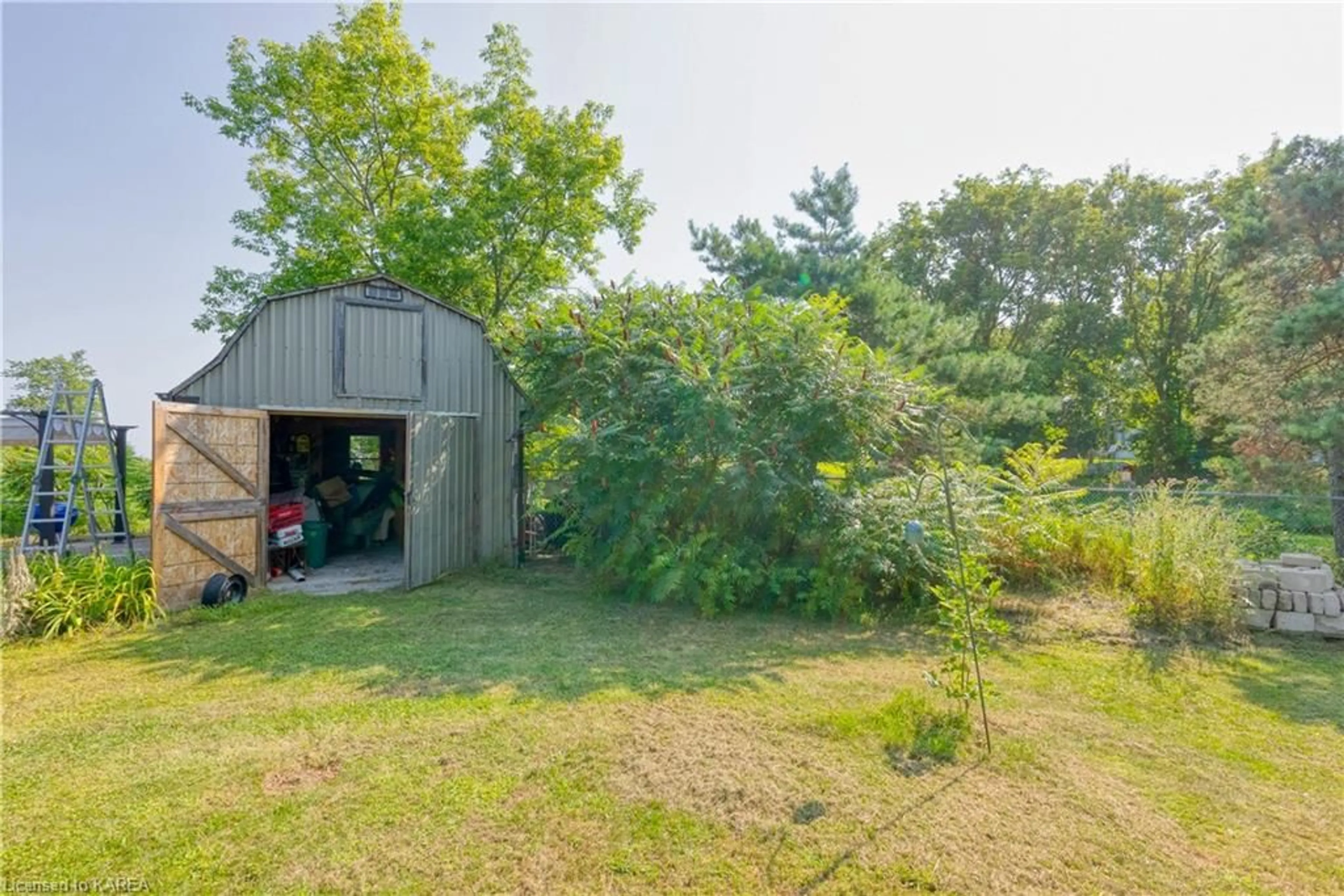 Shed for 2610 Rutledge Rd, Sydenham Ontario K0H 2T0