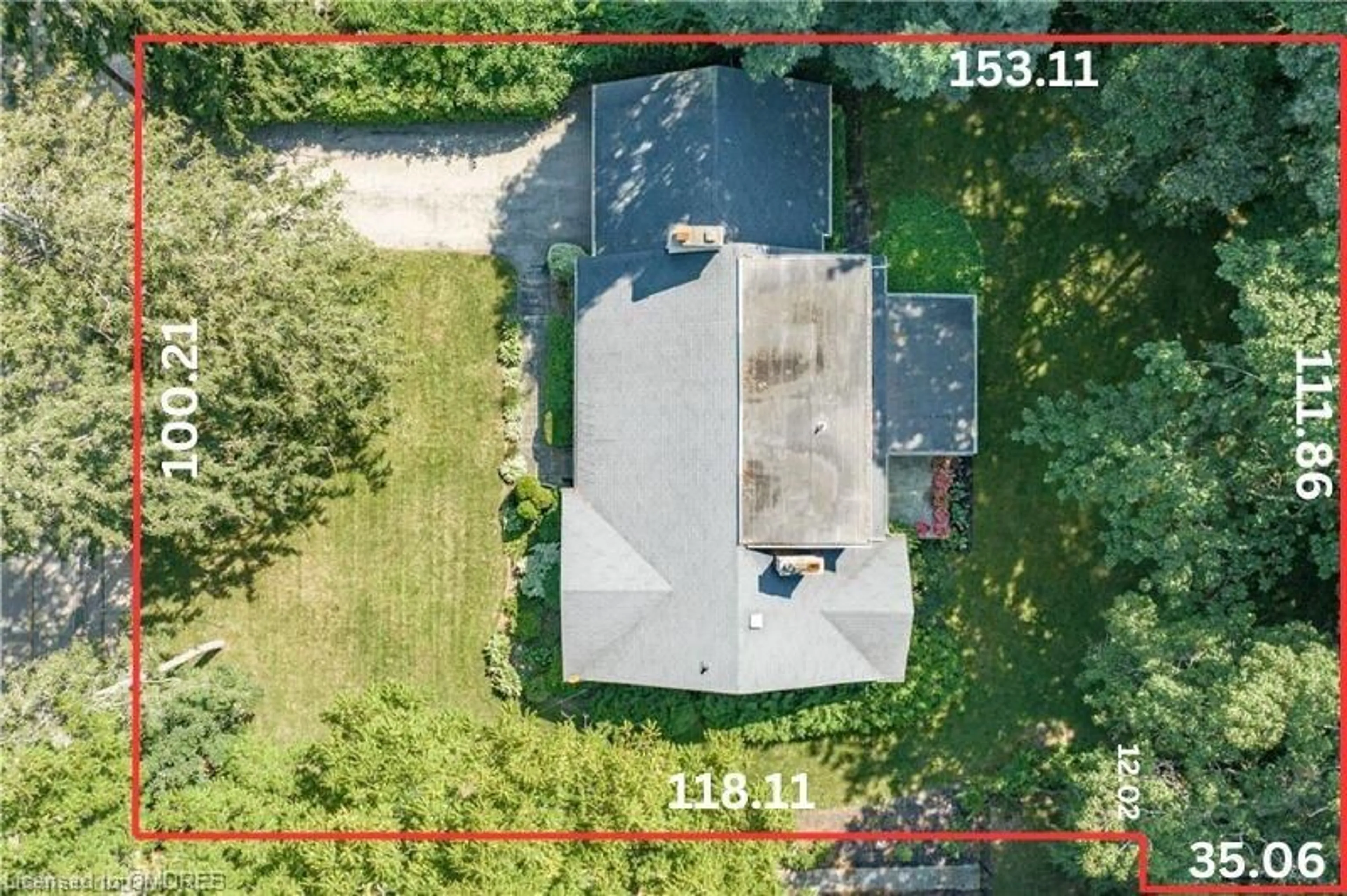 Frontside or backside of a home, the street view for 142 Balsam Dr, Oakville Ontario L6J 3X5