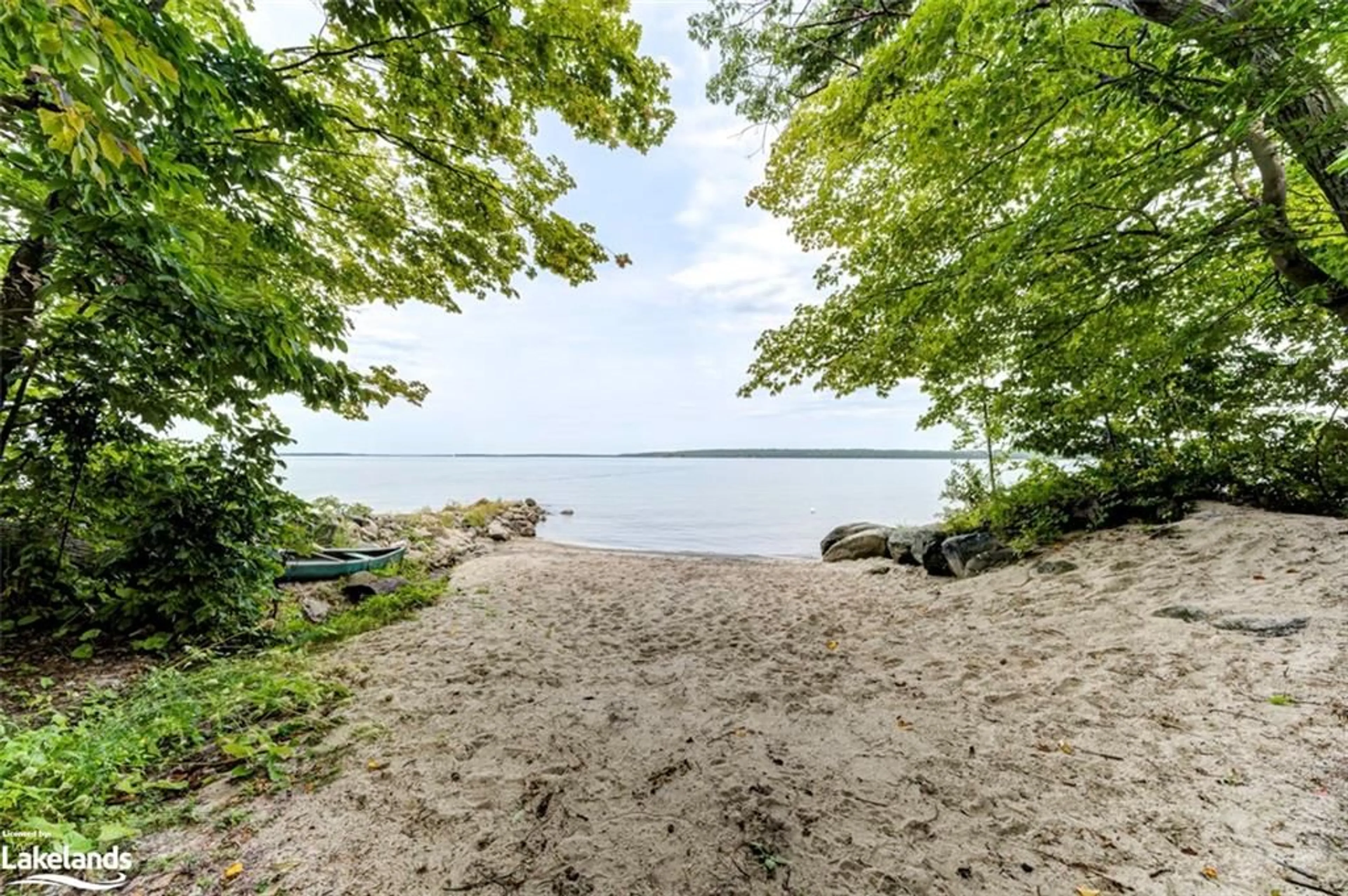 Patio, lake for 1584 Champlain Rd, Tiny Ontario L9M 0C1