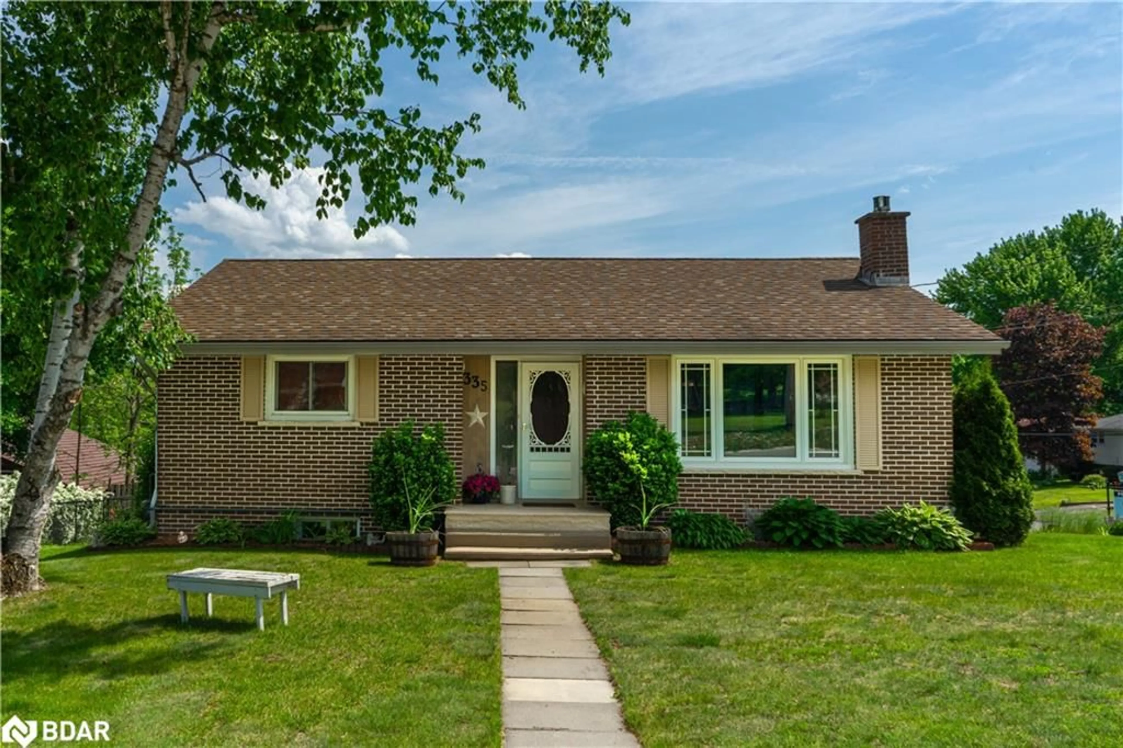 Frontside or backside of a home, cottage for 335 Katherine St, Tweed Ontario K0K 3J0