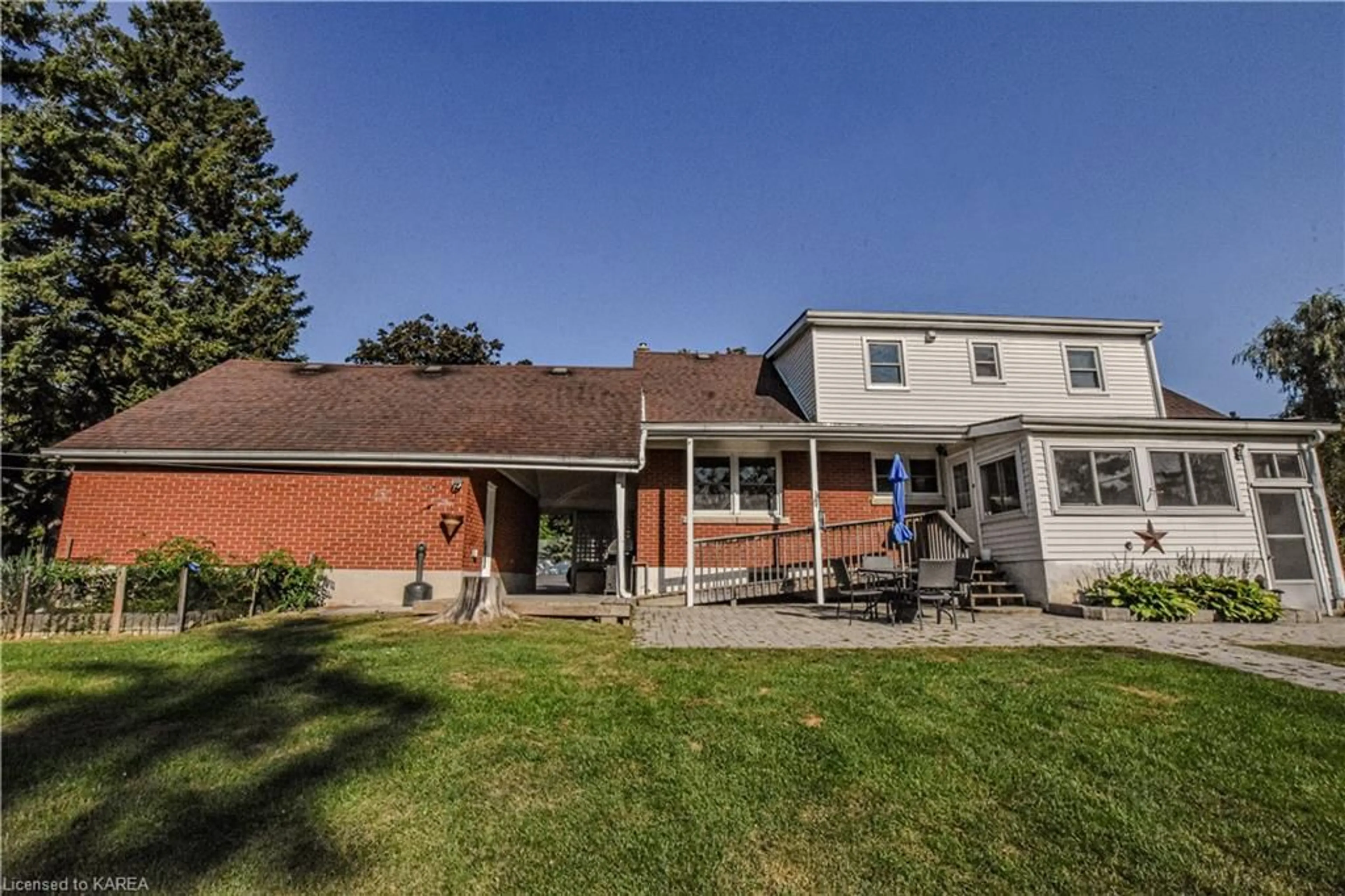 Frontside or backside of a home, cottage for 1084 County Road 6, Odessa Ontario K0H 2H0