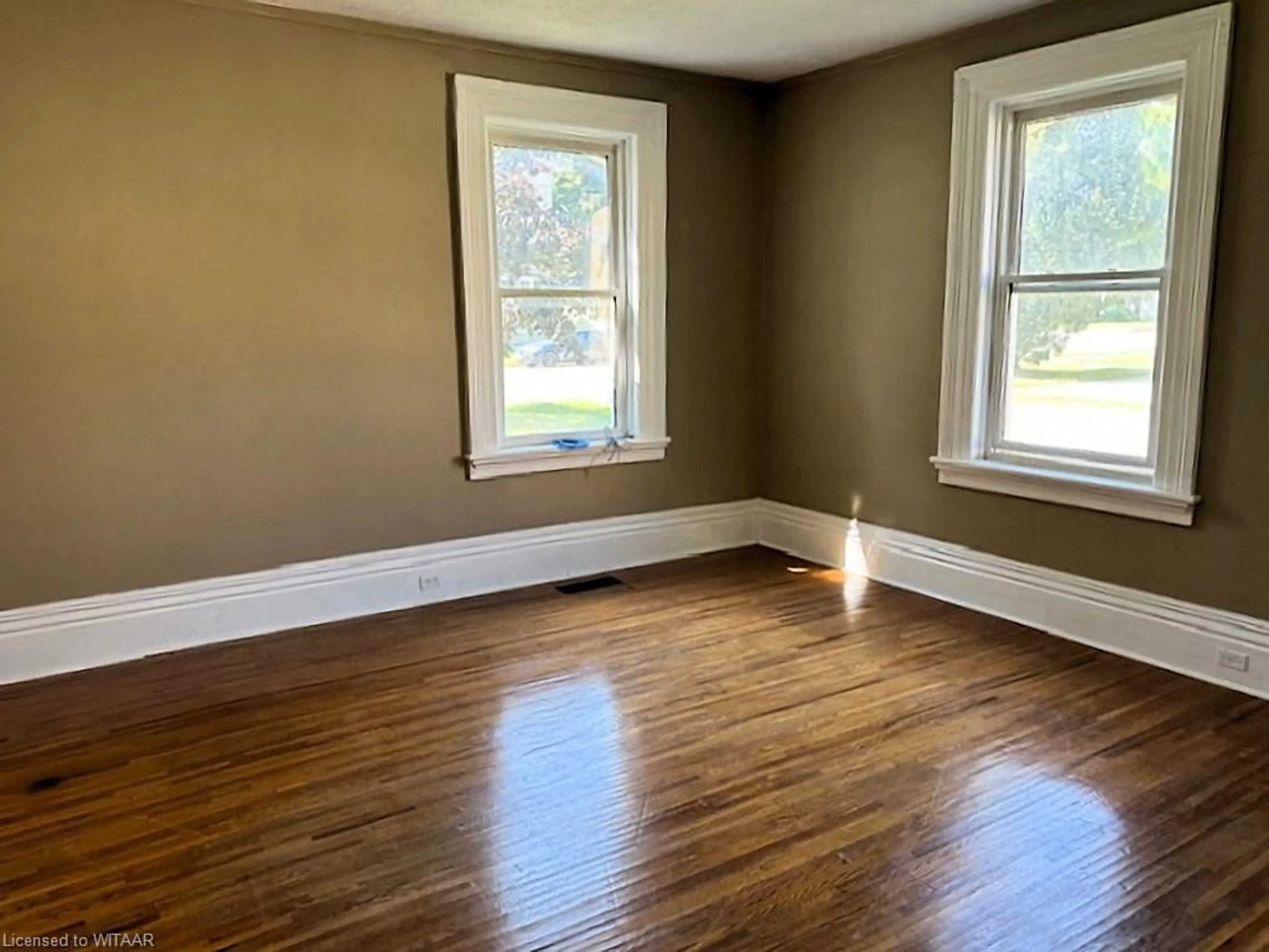 A pic of a room, wood floors for 292258 Culloden Line, Brownsville Ontario N0L 1C0