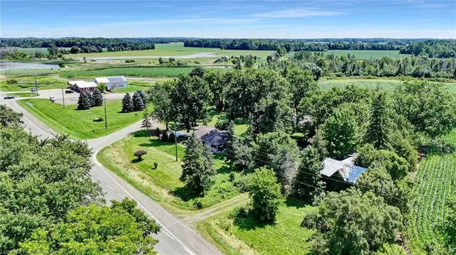 Additional property image - 631 8 Hwy