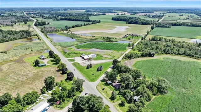 Additional property image - 631 8 Hwy