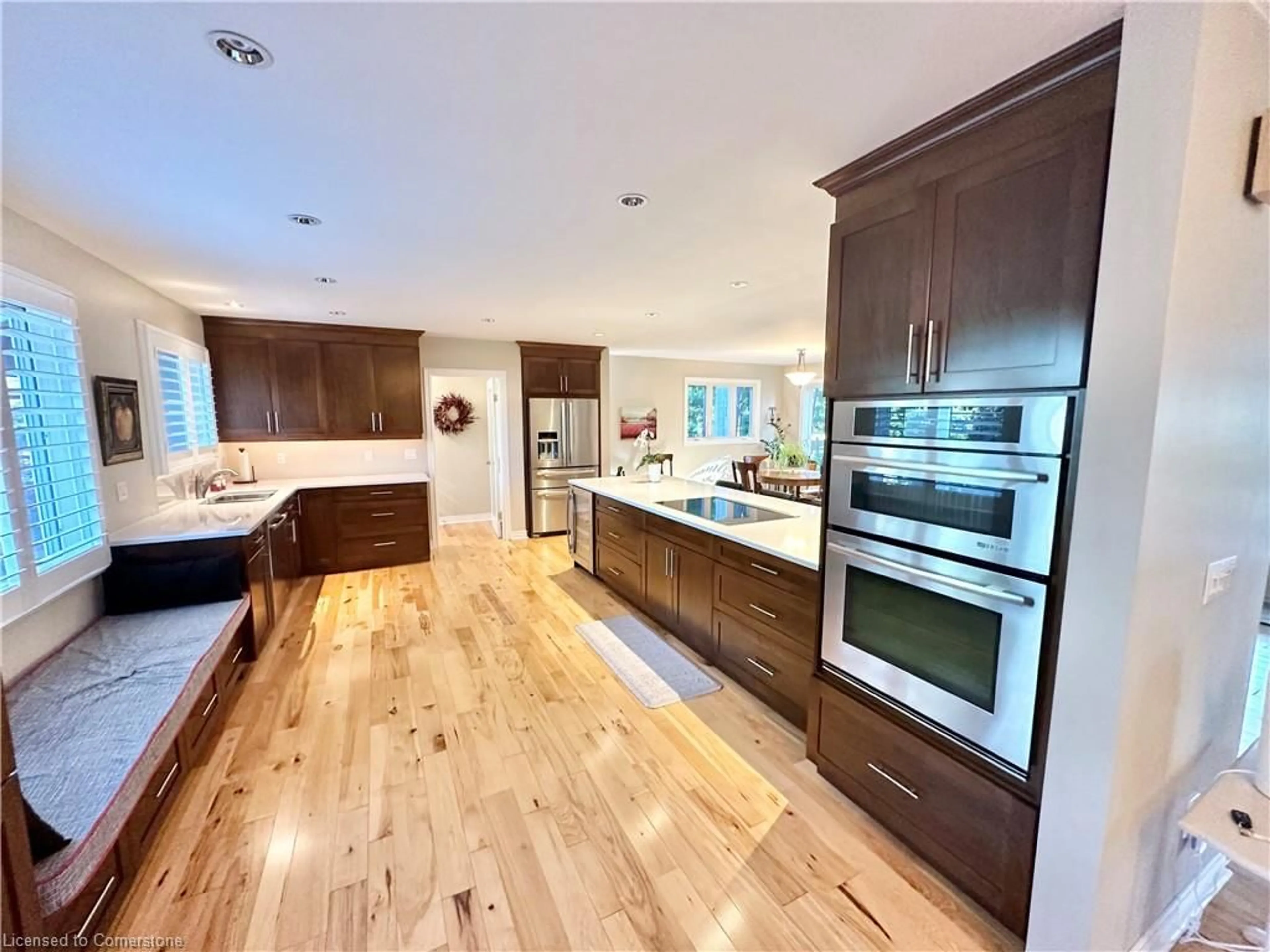 Contemporary kitchen, wood floors for 605 Gage St, Delhi Ontario N4B 2G4