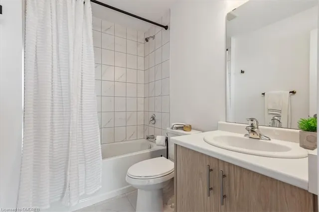 Additional property image - 450 Dundas St Unit 1001