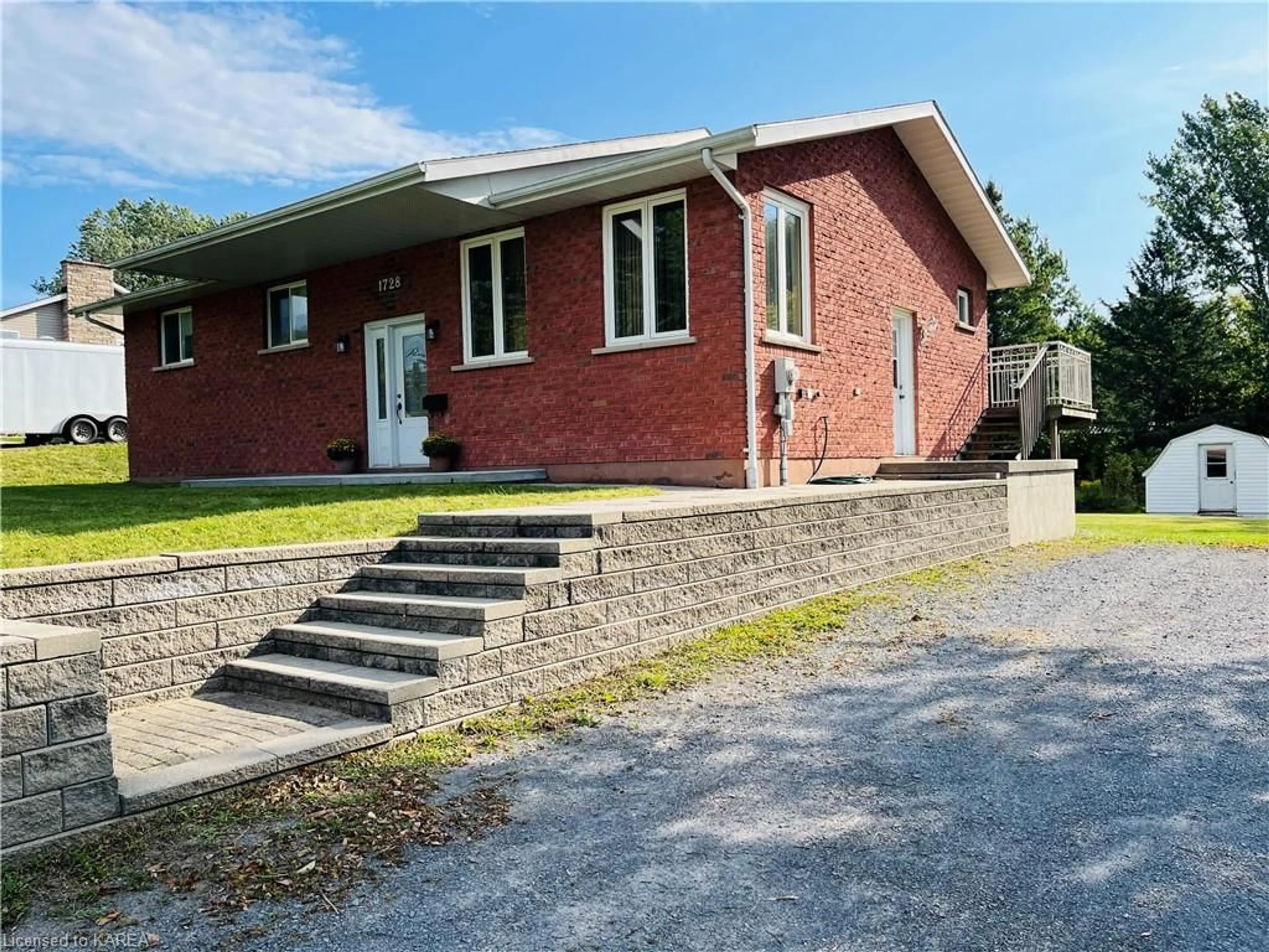 Frontside or backside of a home, the front or back of building for 1728 Floyd Ave, Kingston Ontario K7L 4V4