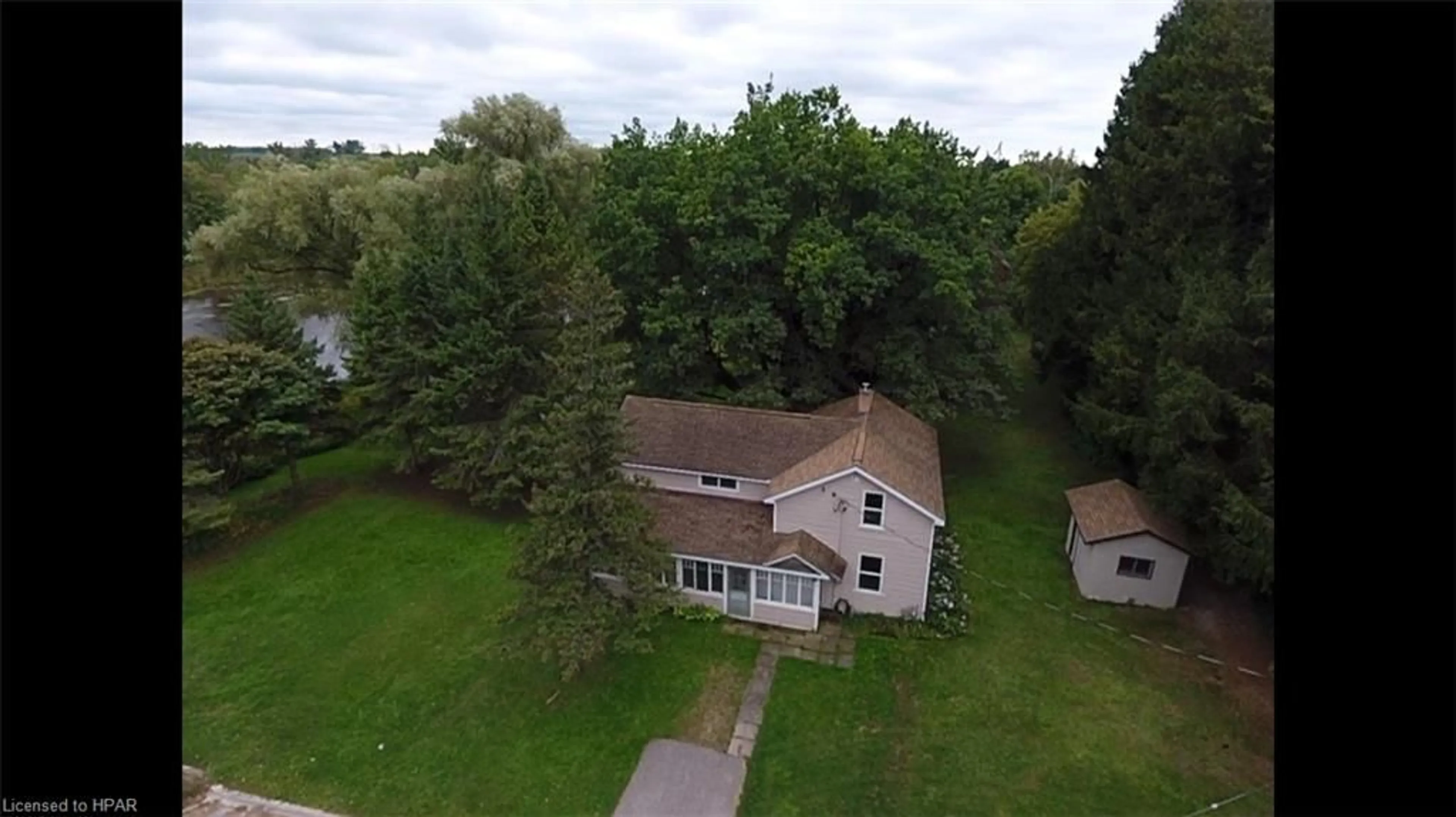 Frontside or backside of a home, cottage for 476 Hamilton St, Lucknow Ontario N0G 2H0