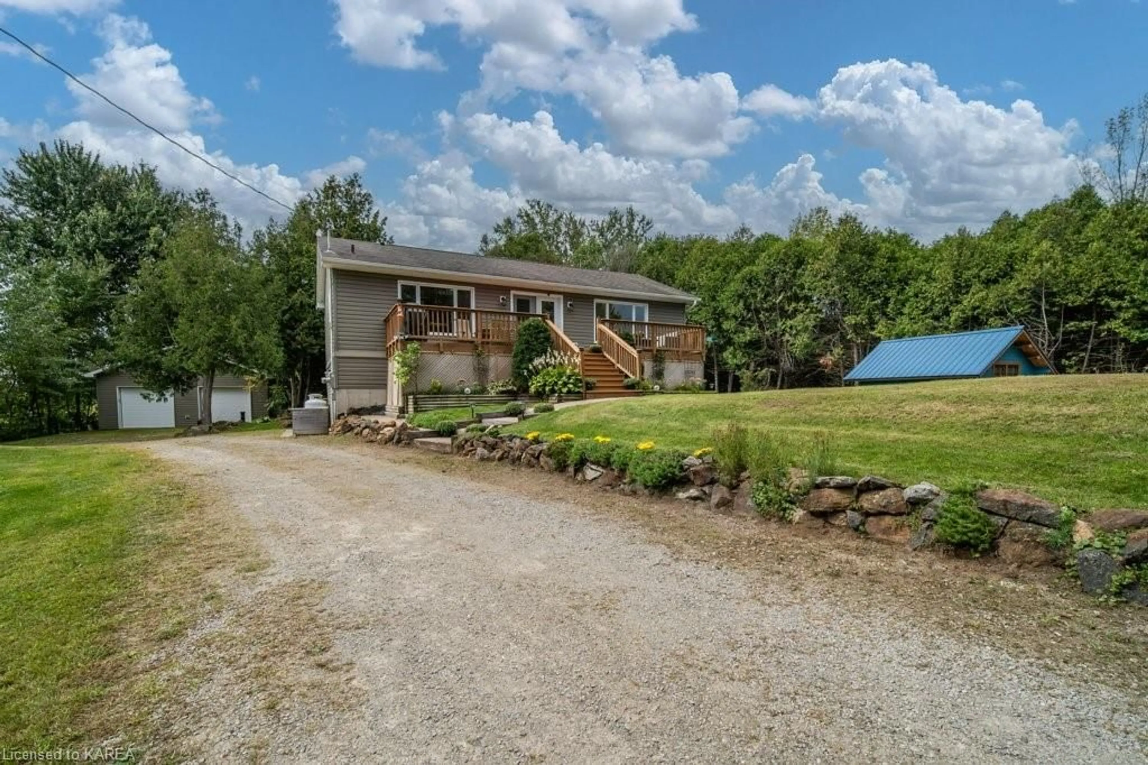 Frontside or backside of a home, cottage for 386 Short Point Rd, Lyndhurst Ontario K0E 1N0