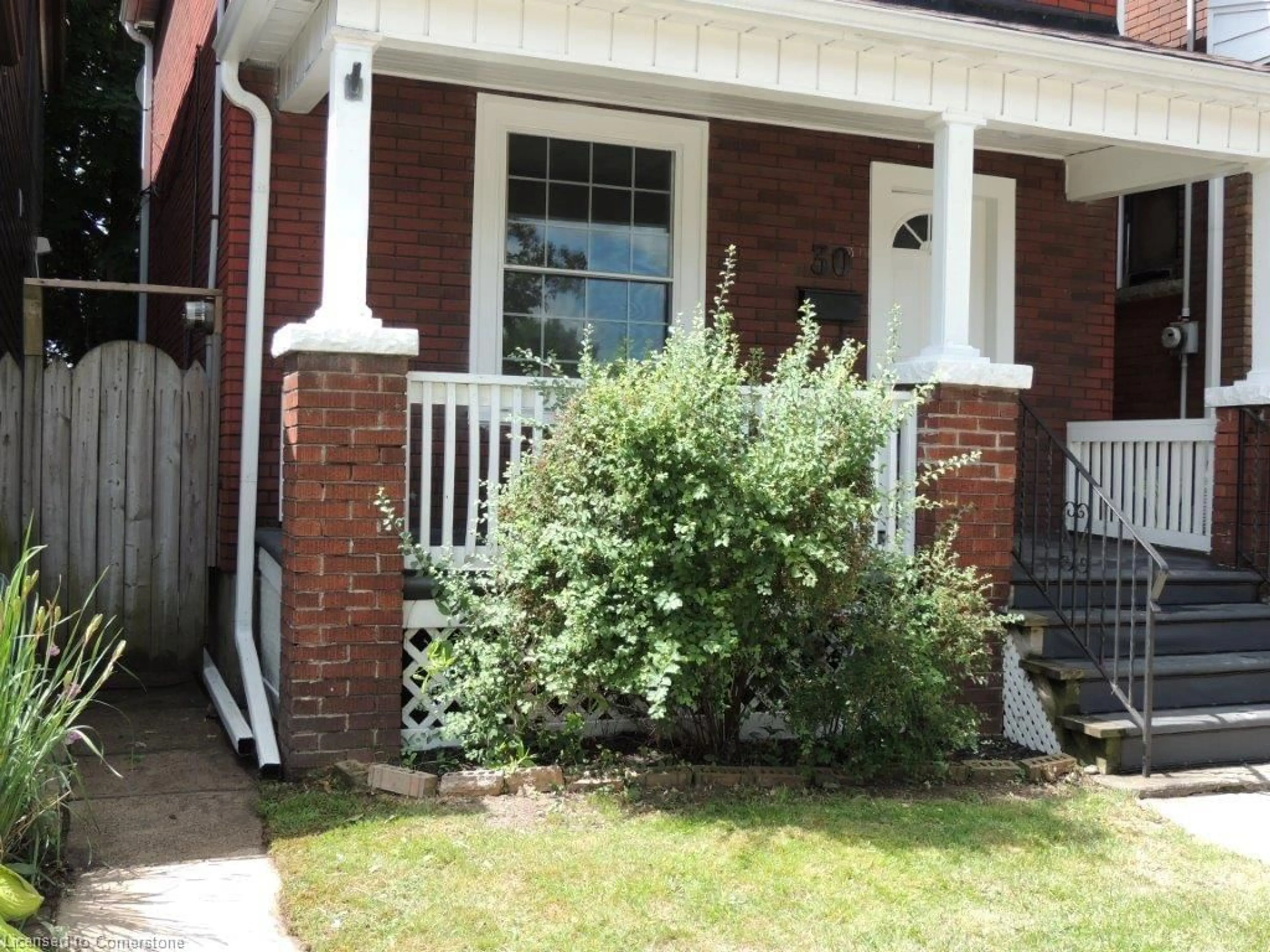 Outside view for 30 Beechwood Ave, Hamilton Ontario L8L 2S4