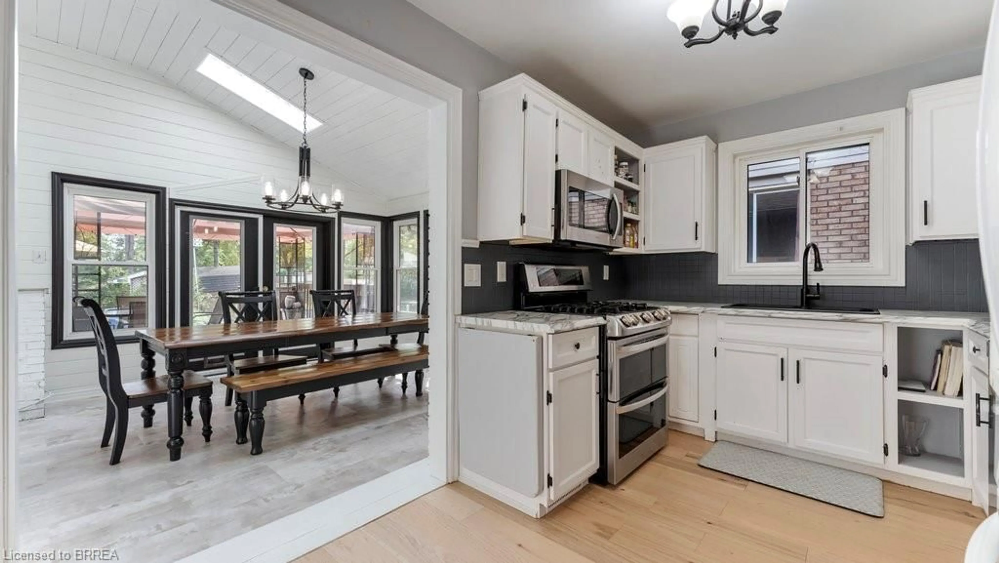 Open concept kitchen for 11 Ravine Cres, Townsend Ontario N0A 1S0