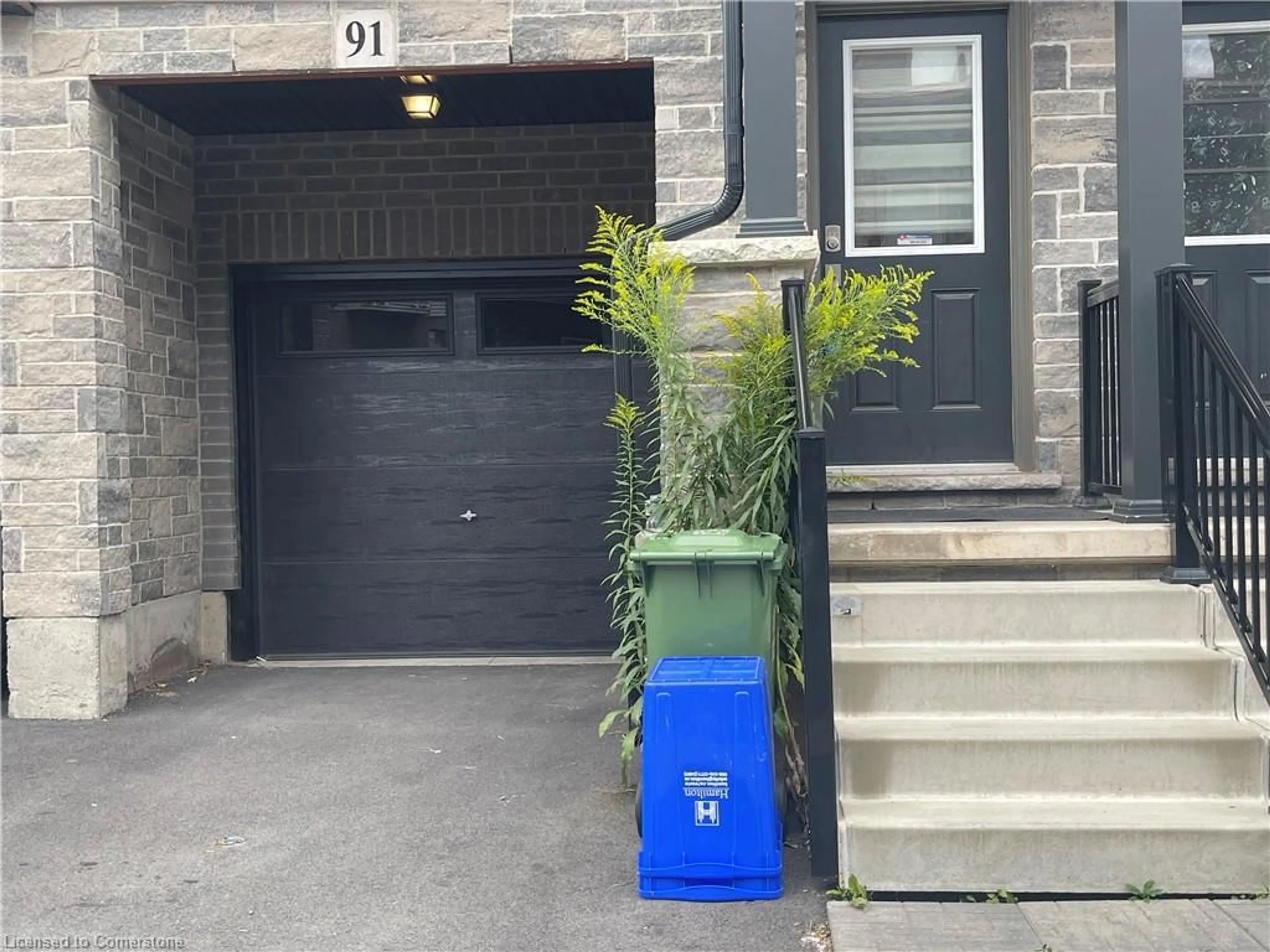 A pic from exterior of the house or condo for 575 Woodward Ave #91, Hamilton Ontario L8H 6P2