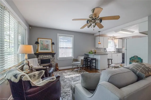 263 Maplewood Ave, Crystal Beach 4