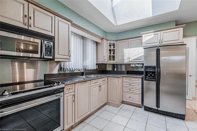 Additional property image - 1165 Flagship Dr