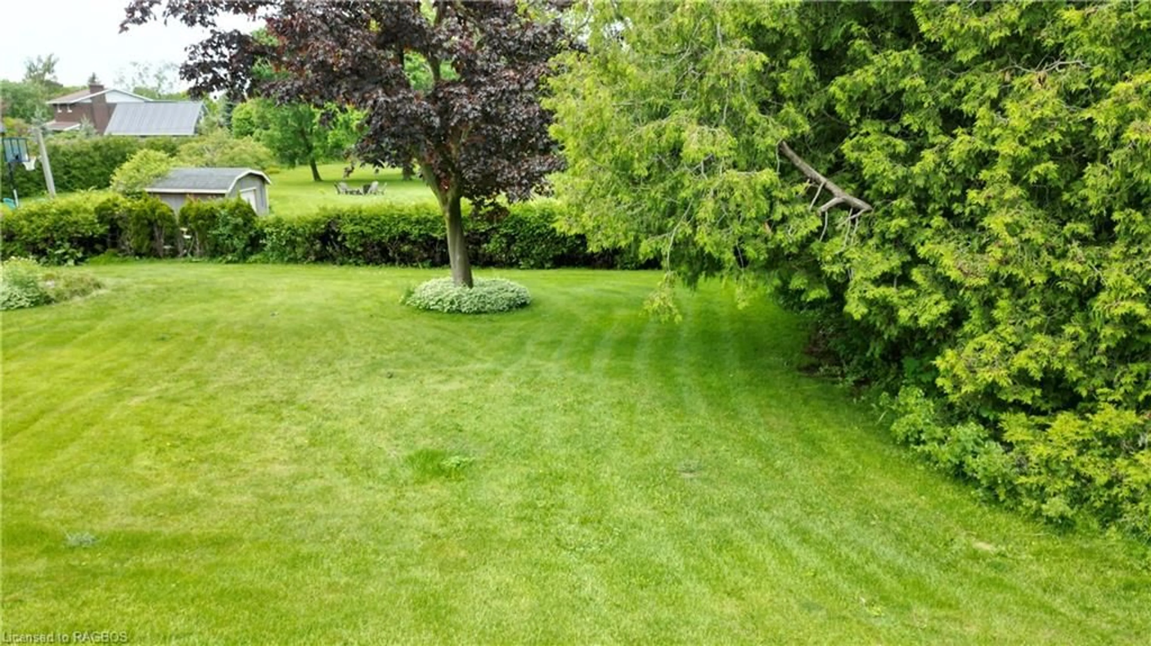 Patio, the fenced backyard for 1178 PART 4 Queen St, Kincardine Ontario N2Z 1G6