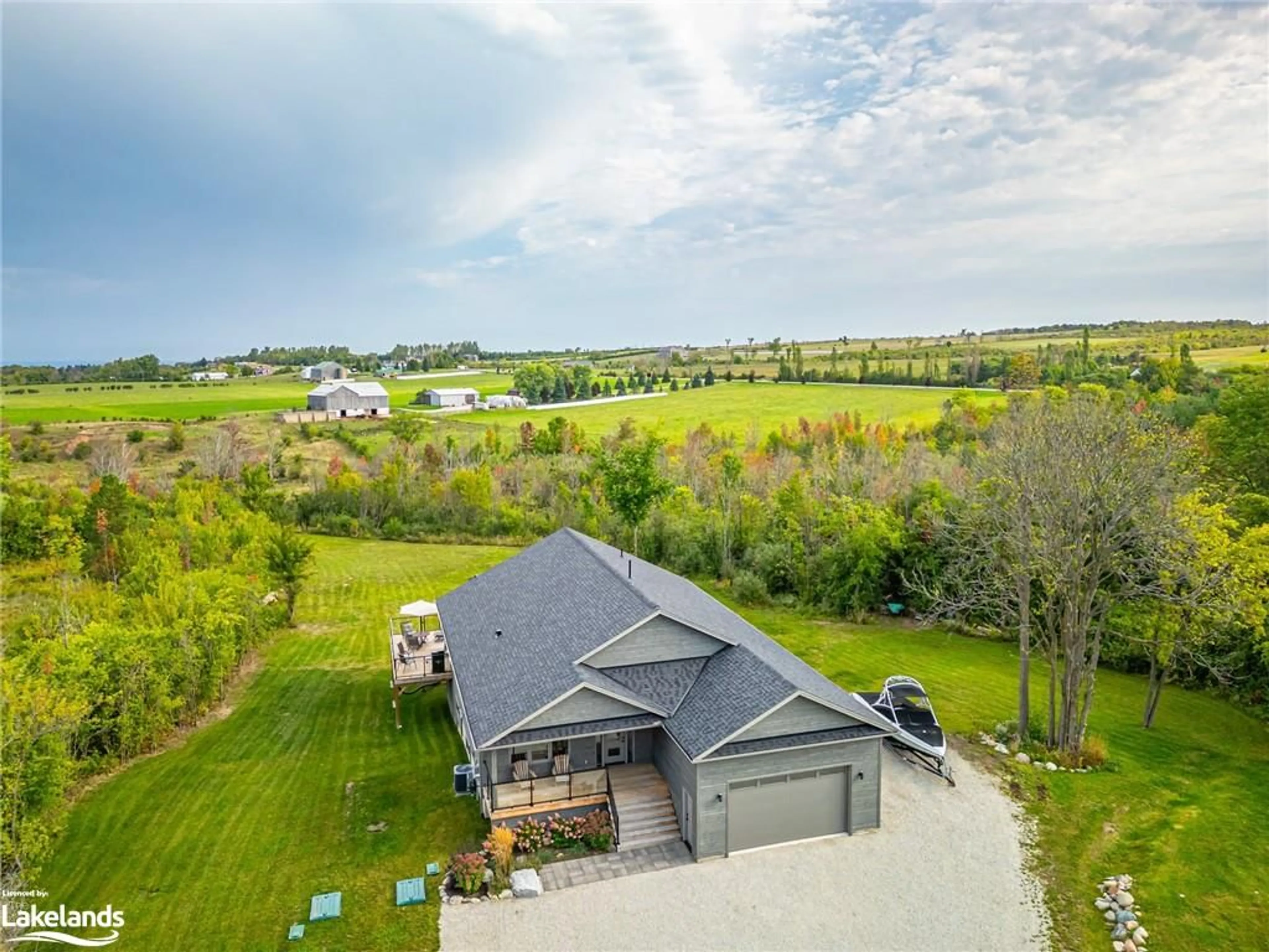 Frontside or backside of a home, the fenced backyard for 145 St Vincent Cres, Meaford Municipality Ontario N4L 1W7