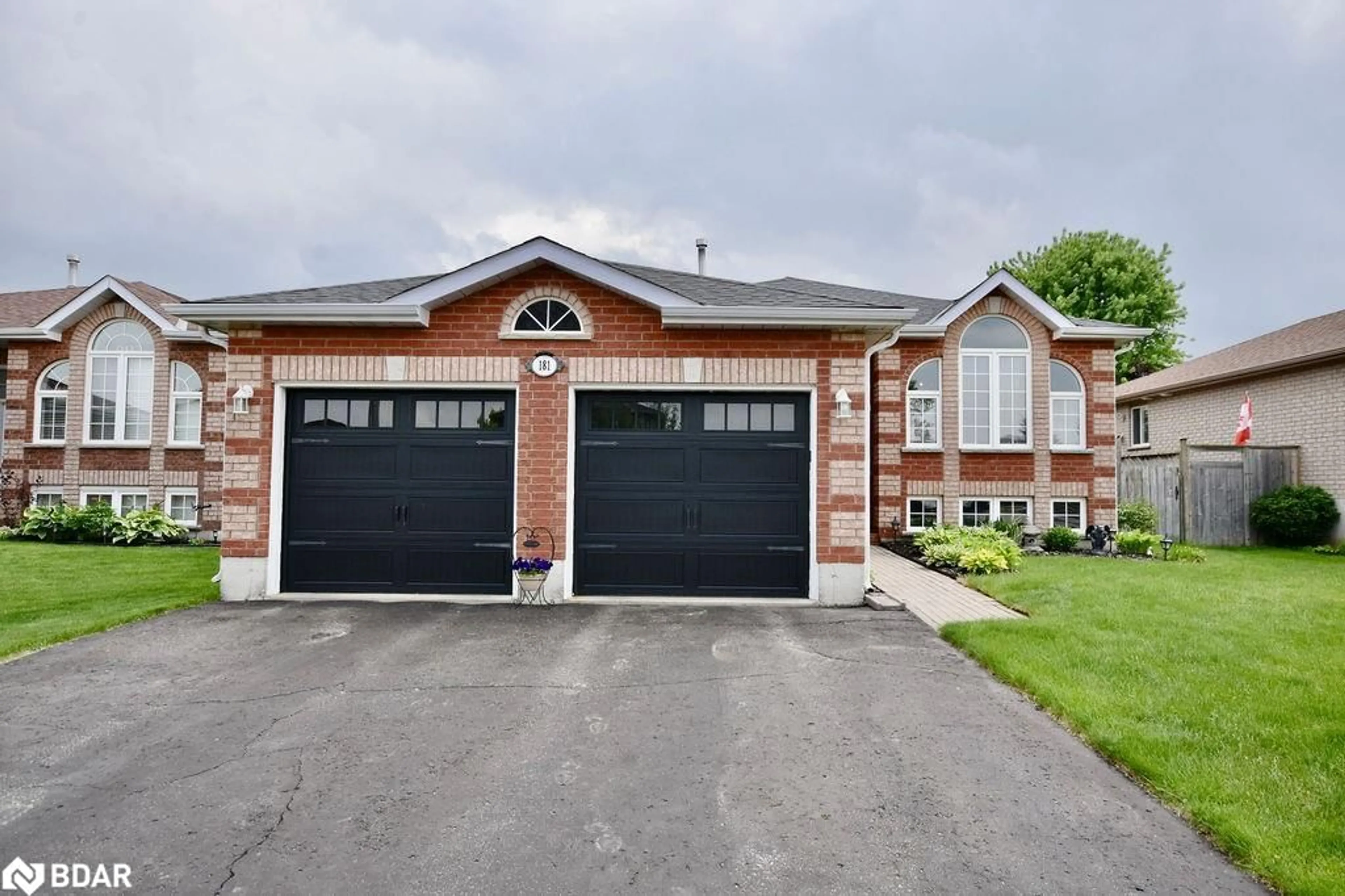 Home with brick exterior material for 181 Sproule Dr, Barrie Ontario L4N 0P8