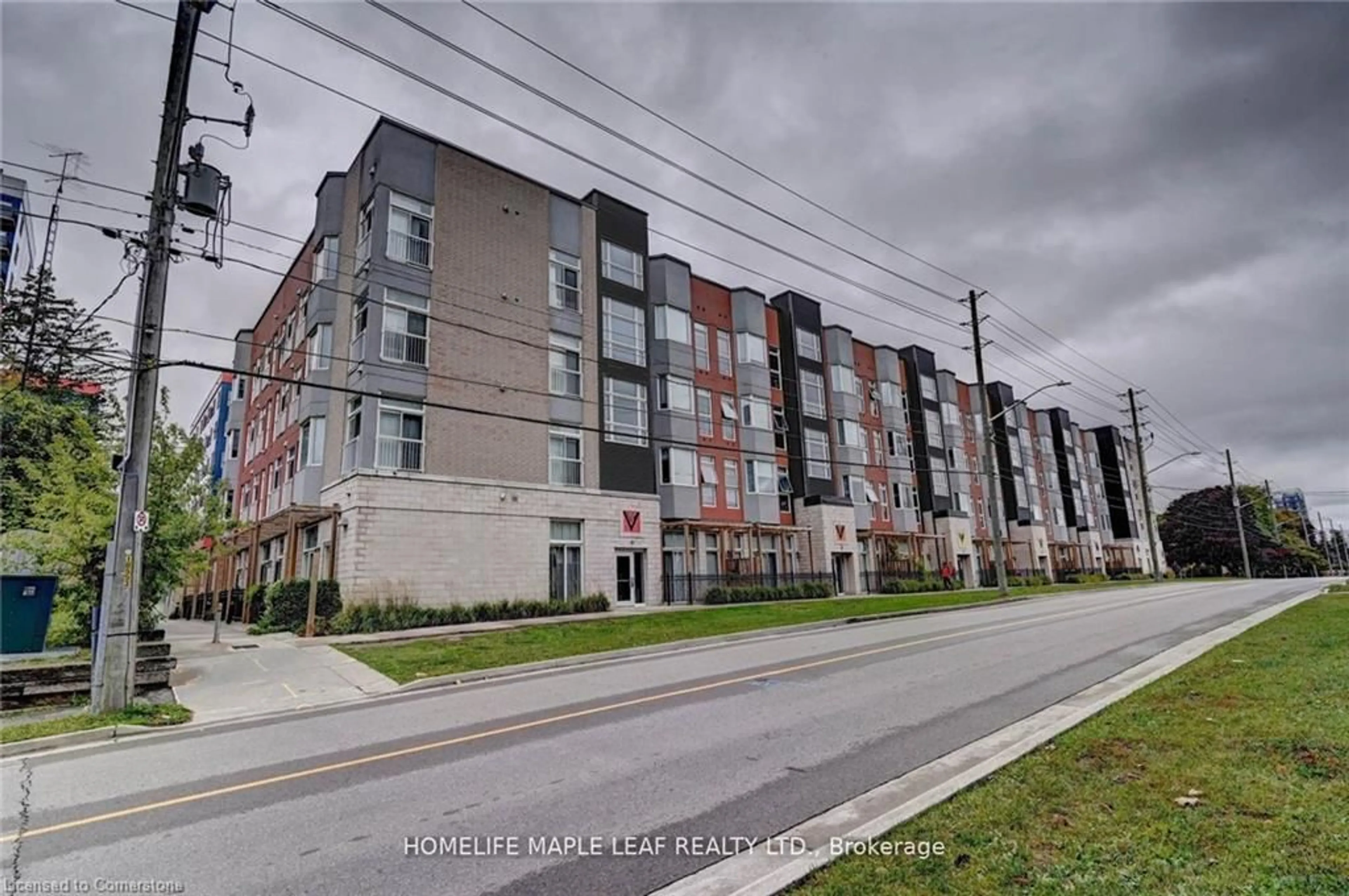 A pic from exterior of the house or condo for 253 Albert St #106, Waterloo Ontario N2L 0G3