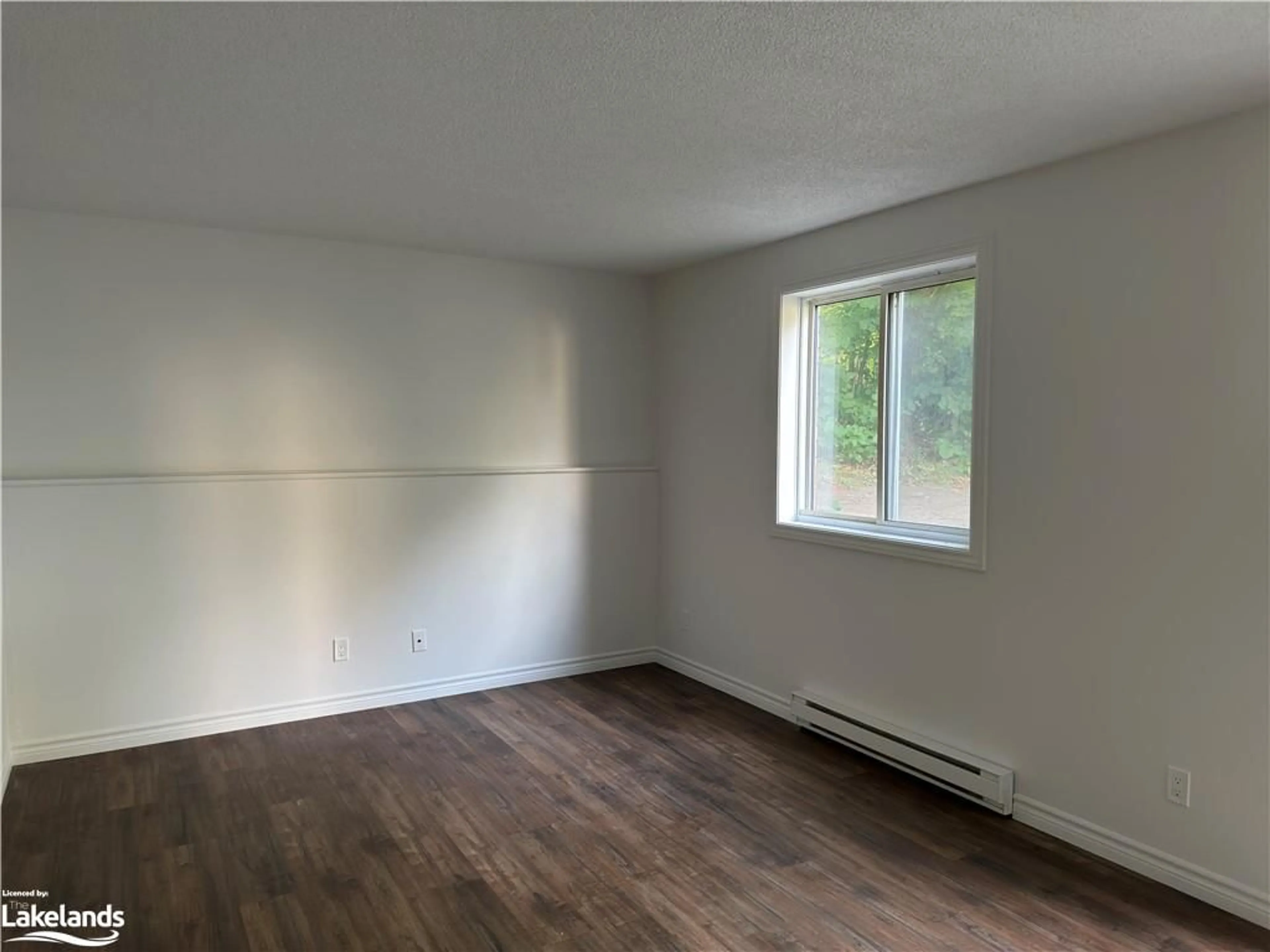 A pic of a room, not visible floor for 576 William St, Midland Ontario L4R 4Z7