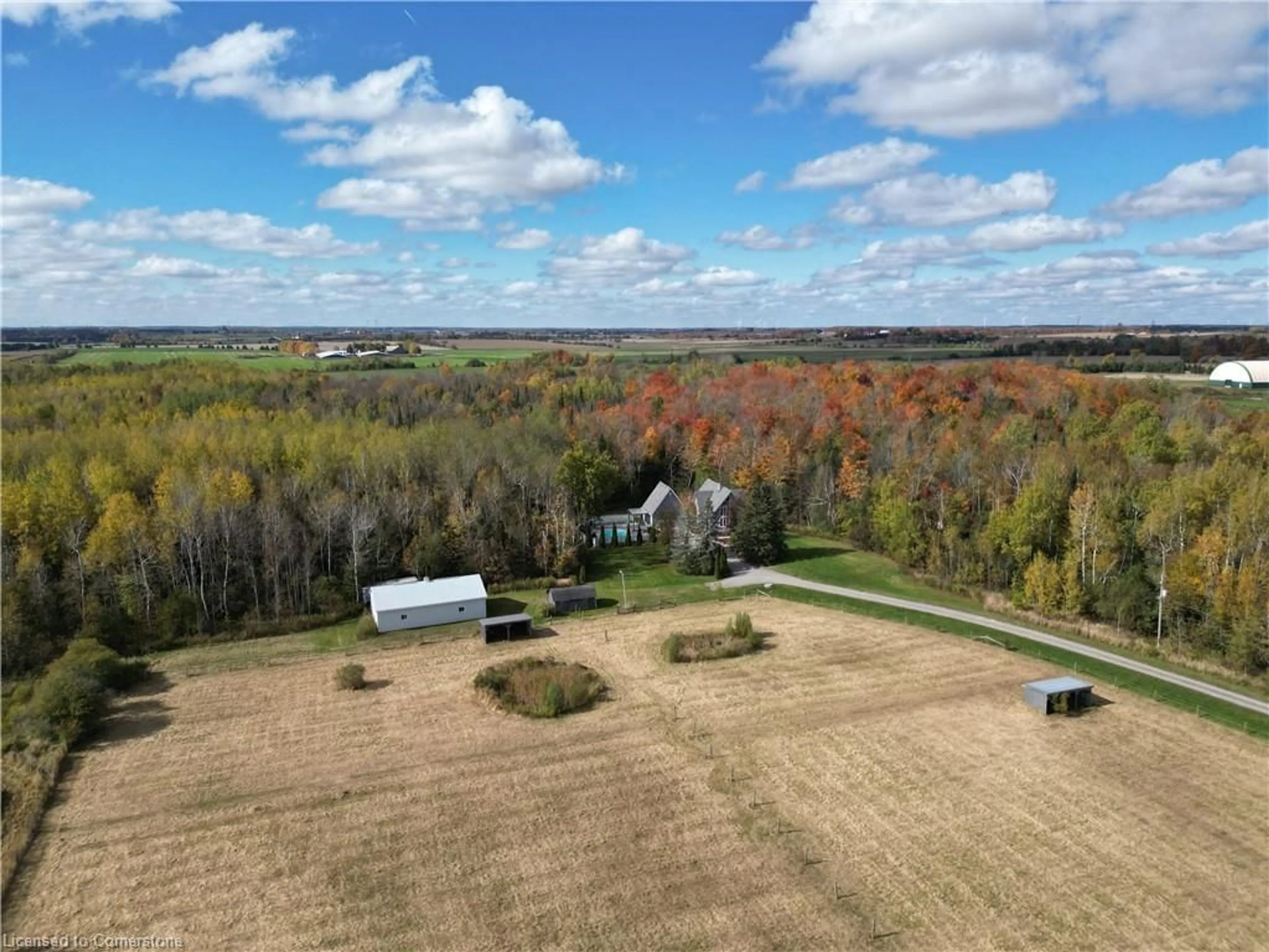 Shed for 373376 6th Line, Amaranth Ontario L9W 0M5