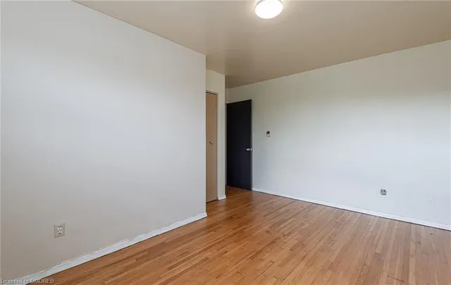 Additional property image - 559A Birchmount Rd