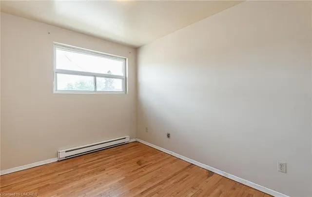 Additional property image - 559A Birchmount Rd