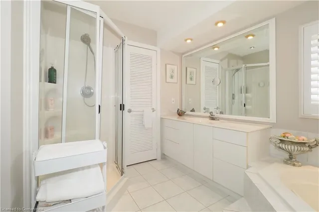 Additional property image - 718 Rockway Dr