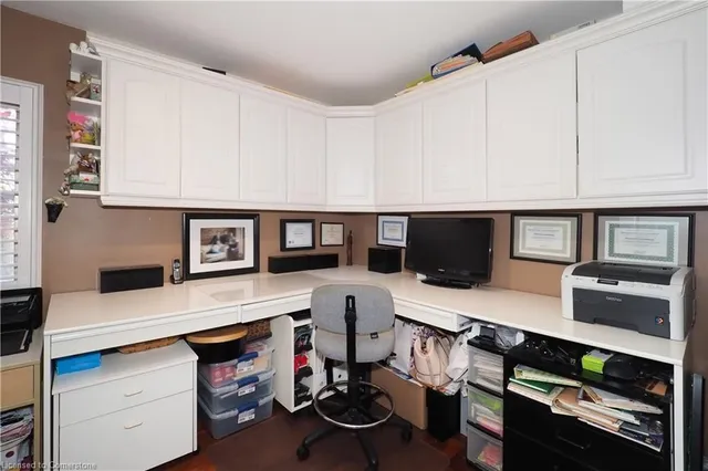 Additional property image - 718 Rockway Dr