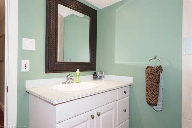 Additional property image - 718 Rockway Dr