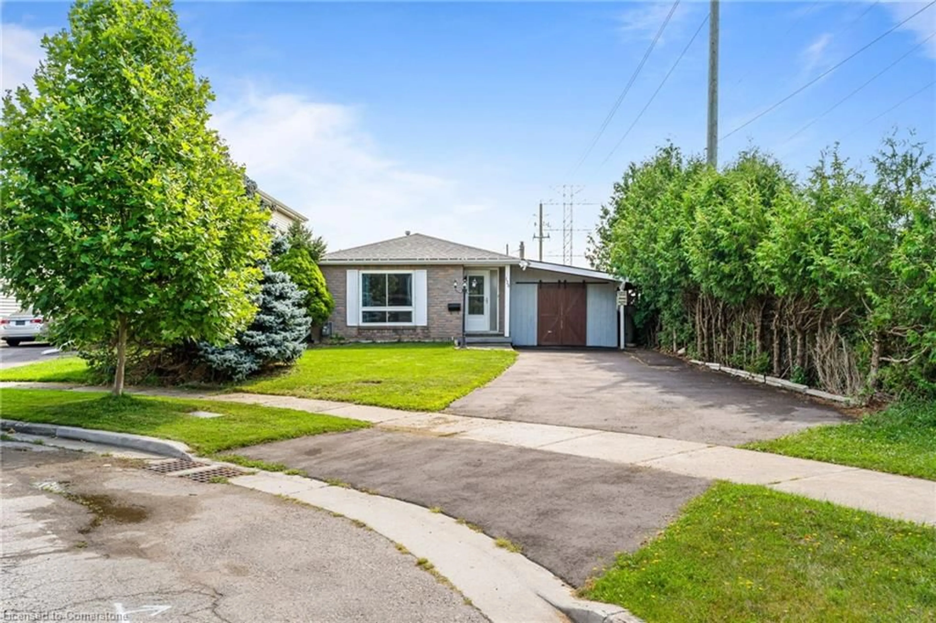 Frontside or backside of a home, cottage for 128 Homestead Pl, Kitchener Ontario N2N 1Y8