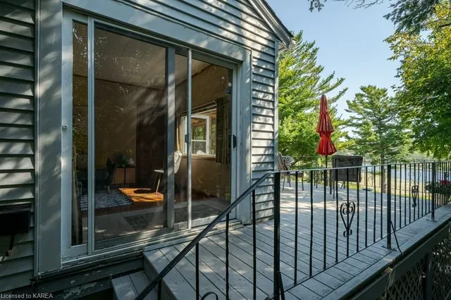 366 Dundas St, Napanee 4