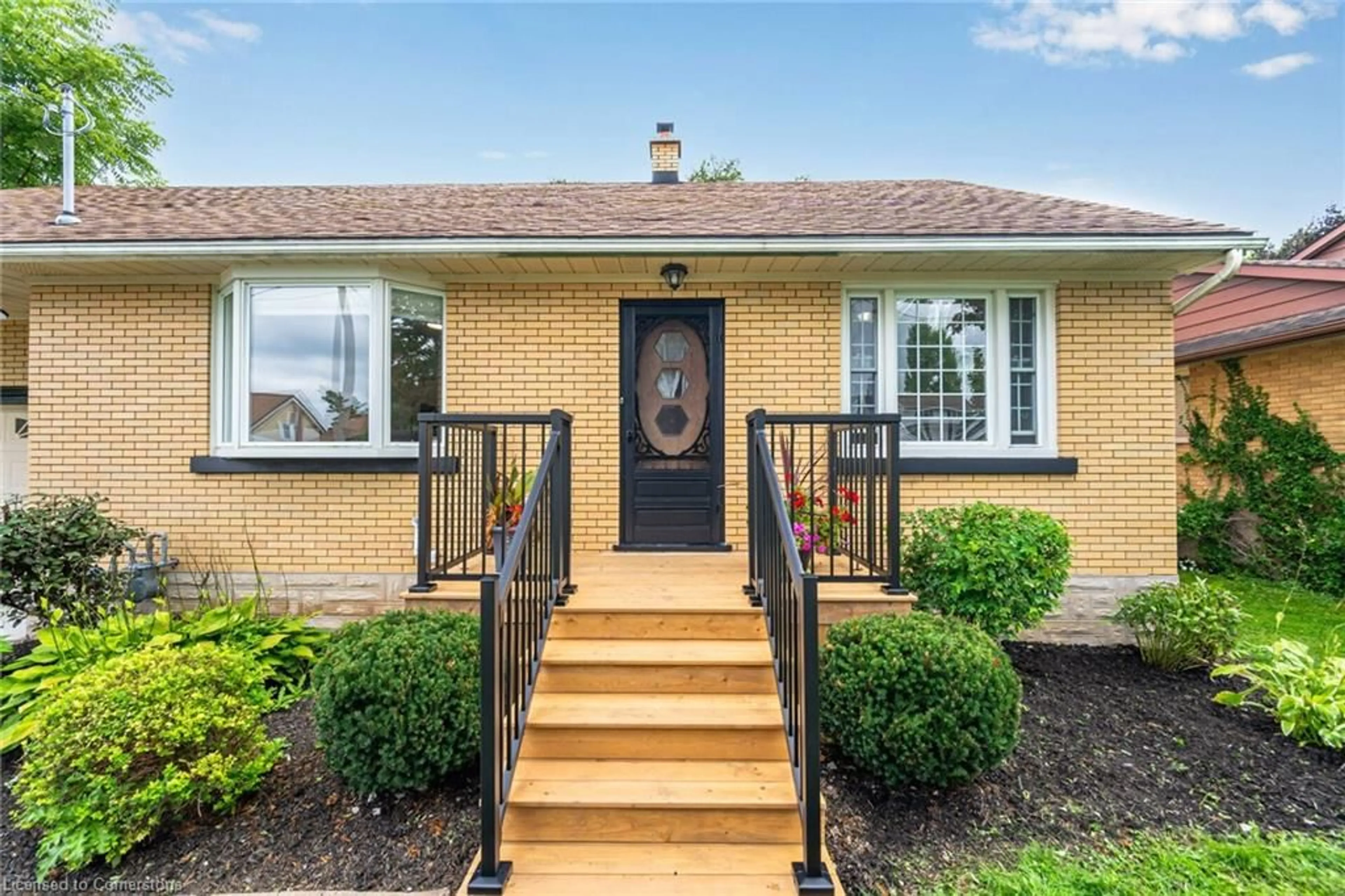 Home with brick exterior material for 351 Fairview St, New Hamburg Ontario N3A 1M2