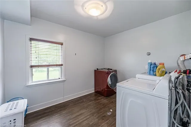 Additional property image - 1388 Highway No. 6