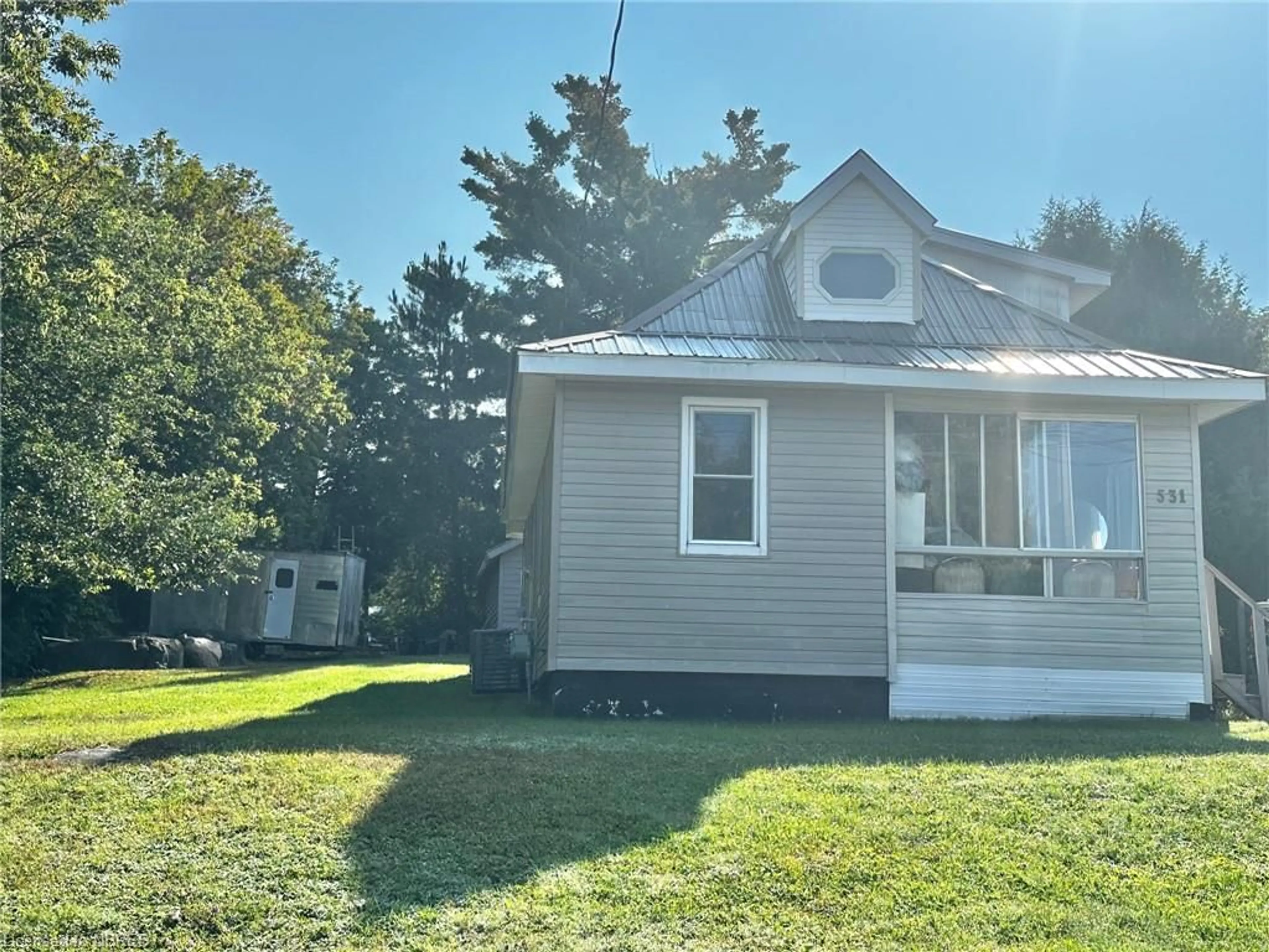 Frontside or backside of a home, cottage for 531 Division St, Mattawa Ontario P0H 1V0