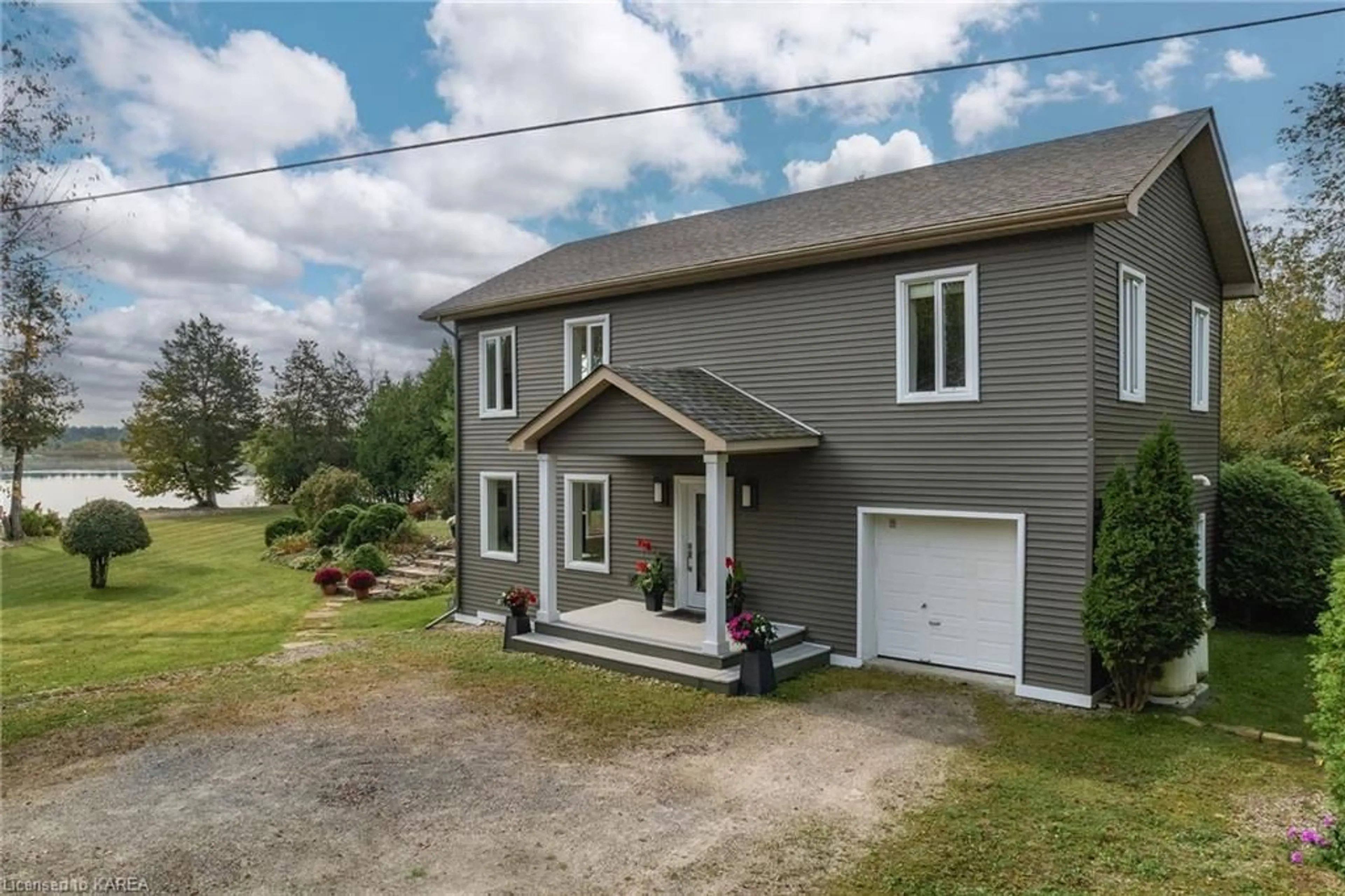 Frontside or backside of a home, cottage for 2749 Lakefield Drive Dr, Inverary Ontario K0H 1X0