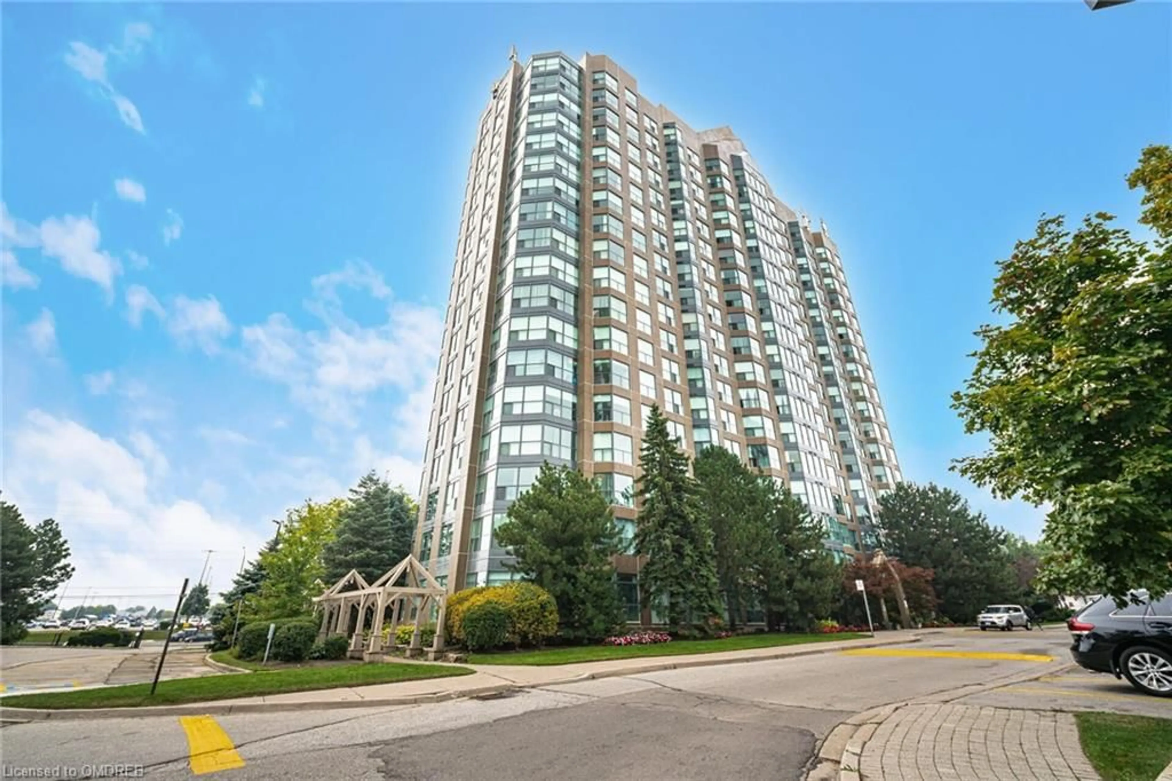 A pic from exterior of the house or condo for 2177 Burnhamthorpe Rd #1310, Mississauga Ontario L5L 5P9